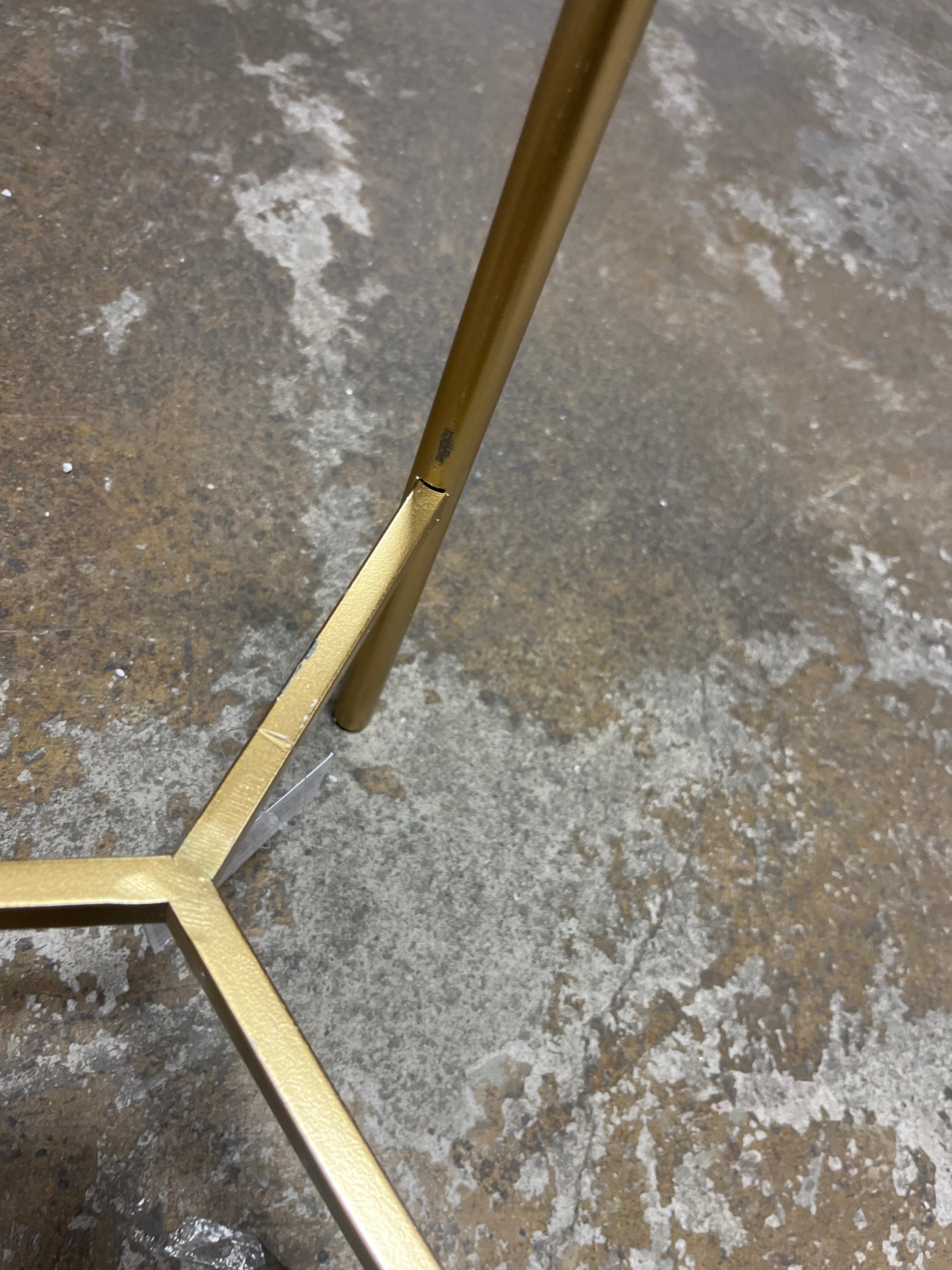 Gianna Modern White Metal Planters (Set of 2) – Salvage & Co Indy