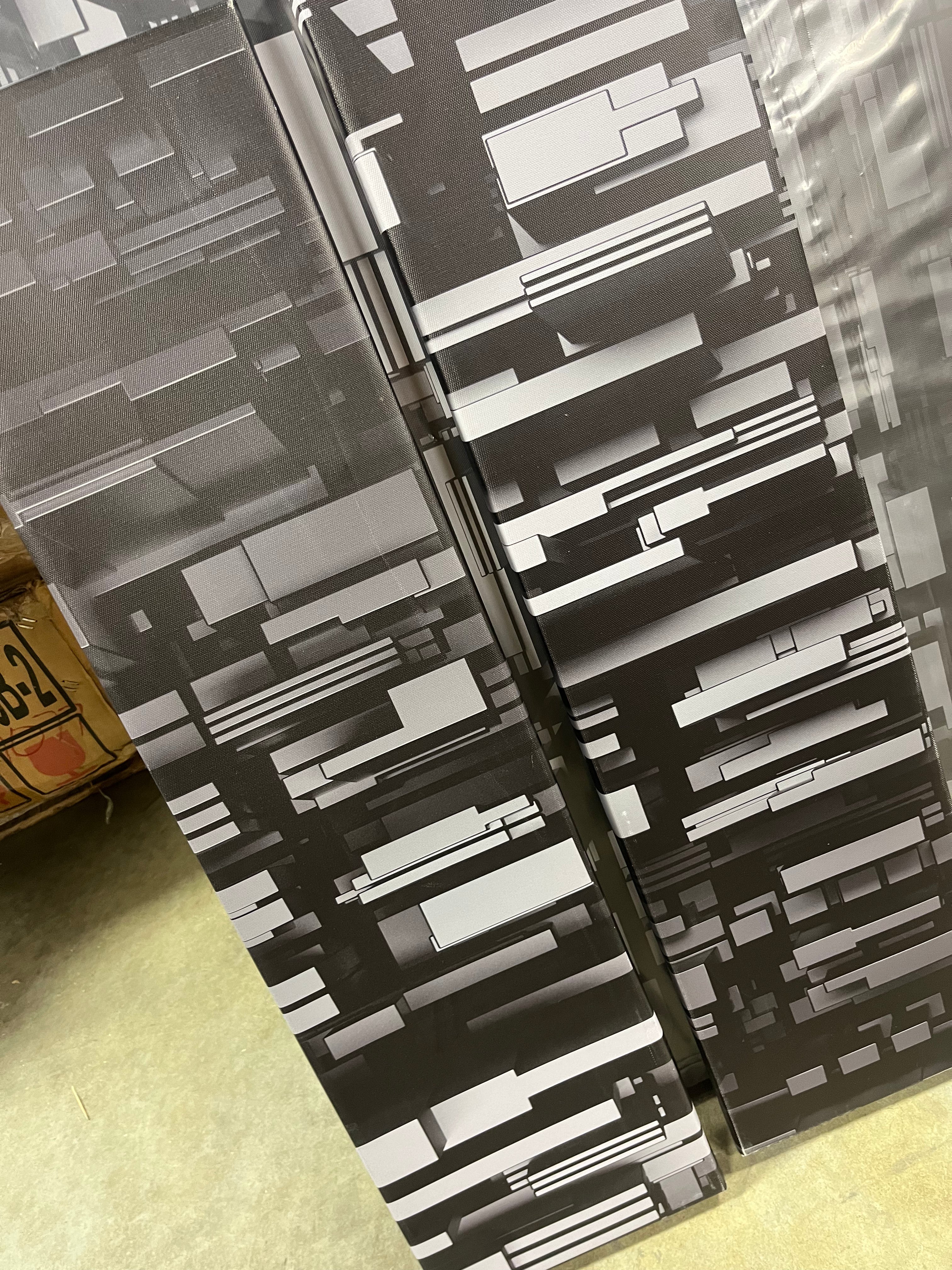 Black 3D Geometric Background On Canvas Print