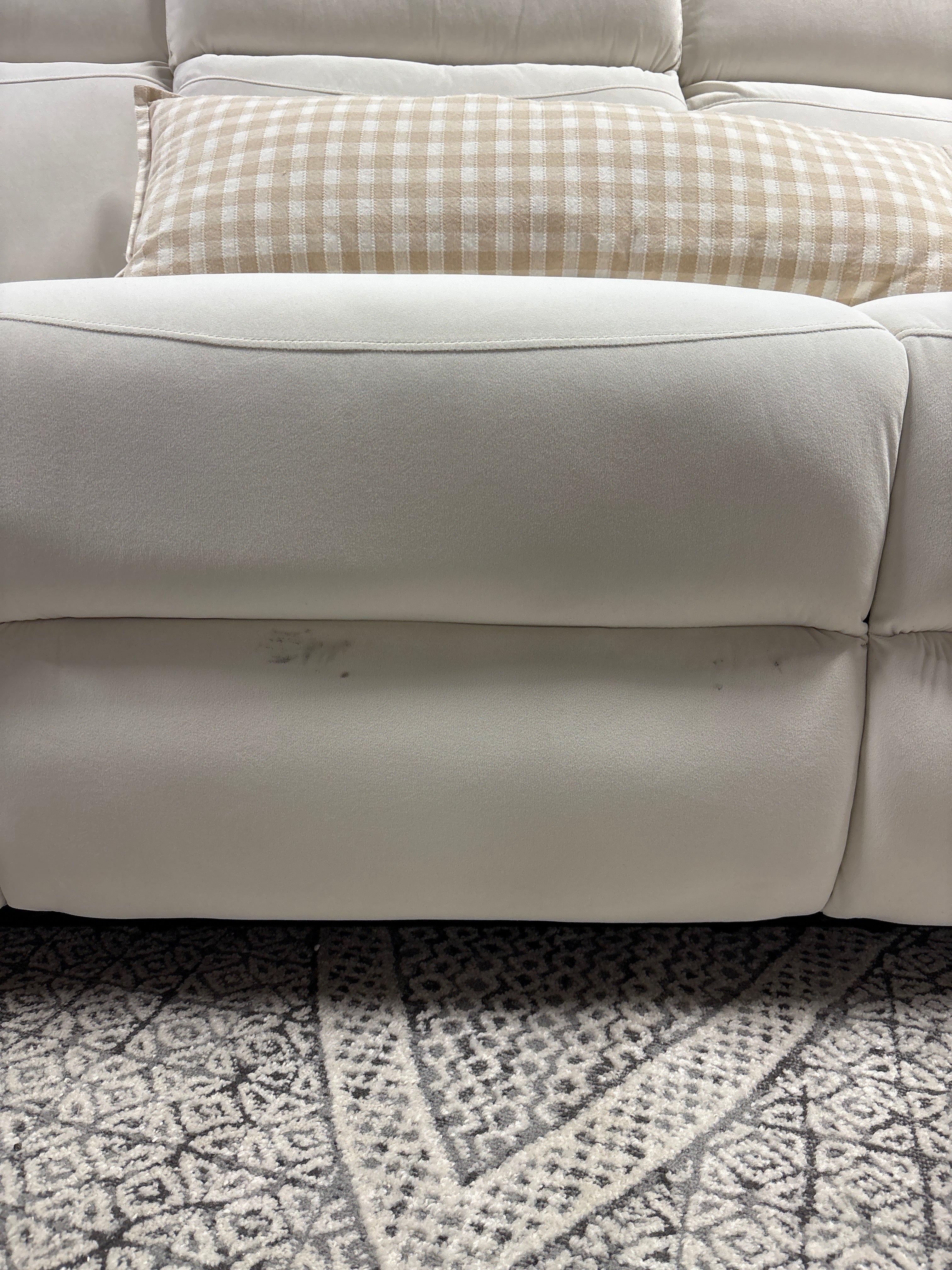 111.4''Recliner Storage Upholstery Sectional Sofa SHOWROOM ITEM