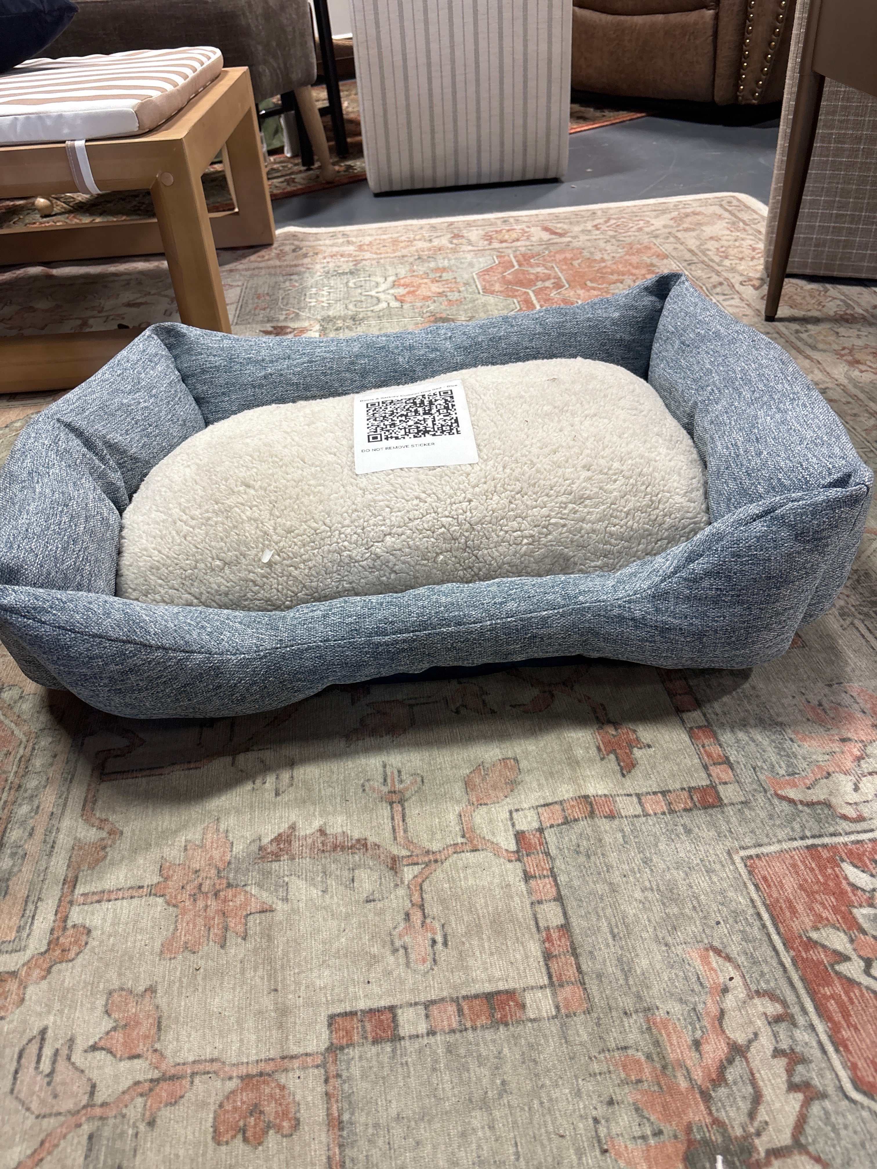 Boots & Barkley Cuddler Dog Bed - Blue SHOWROOM ITEM