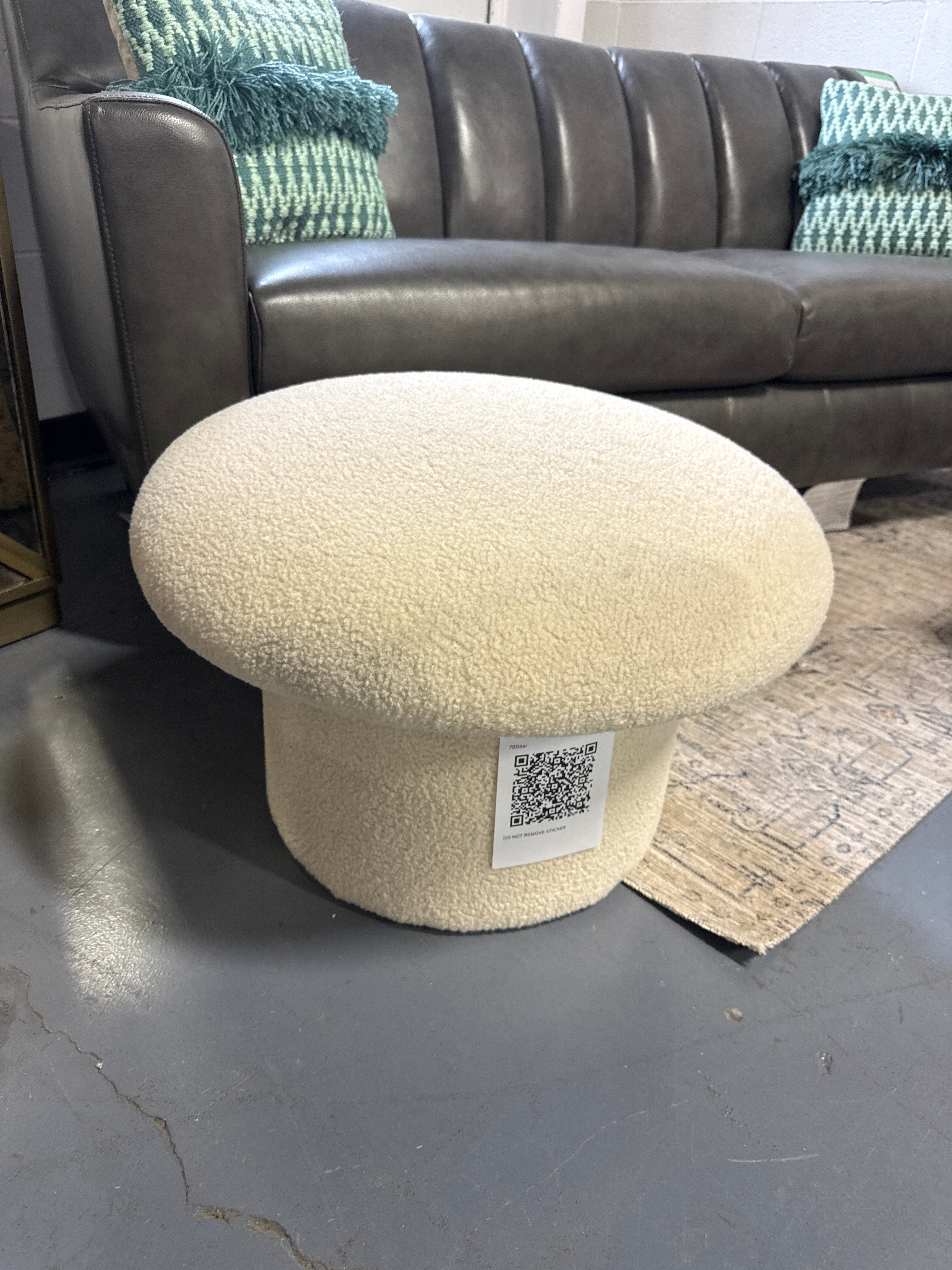 Maddalena Mushroom Stool SHOWROOM ITEM