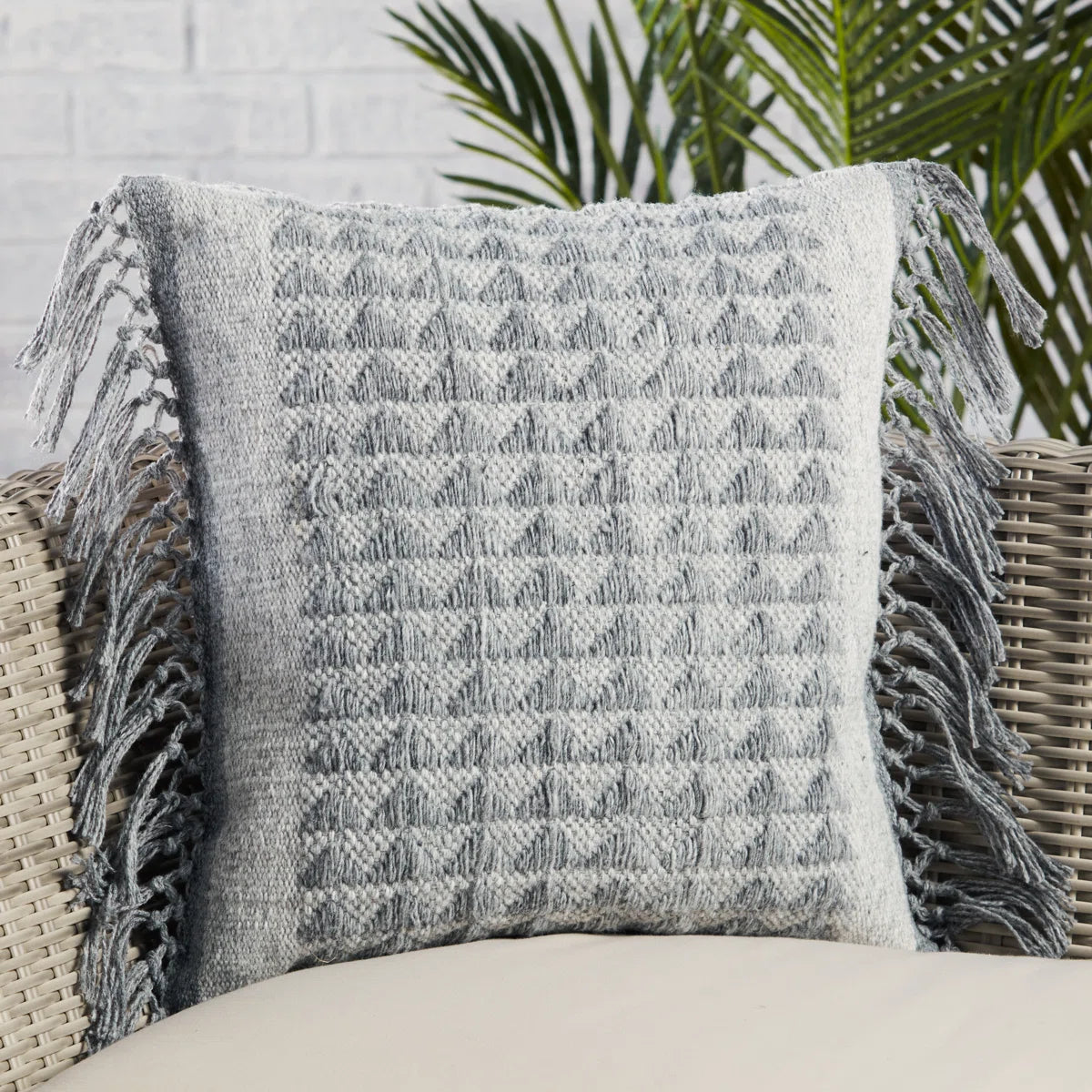 Edris Geometric Indoor/Outdoor Throw Pillow Cover - Gray SHOWROOM ITEM