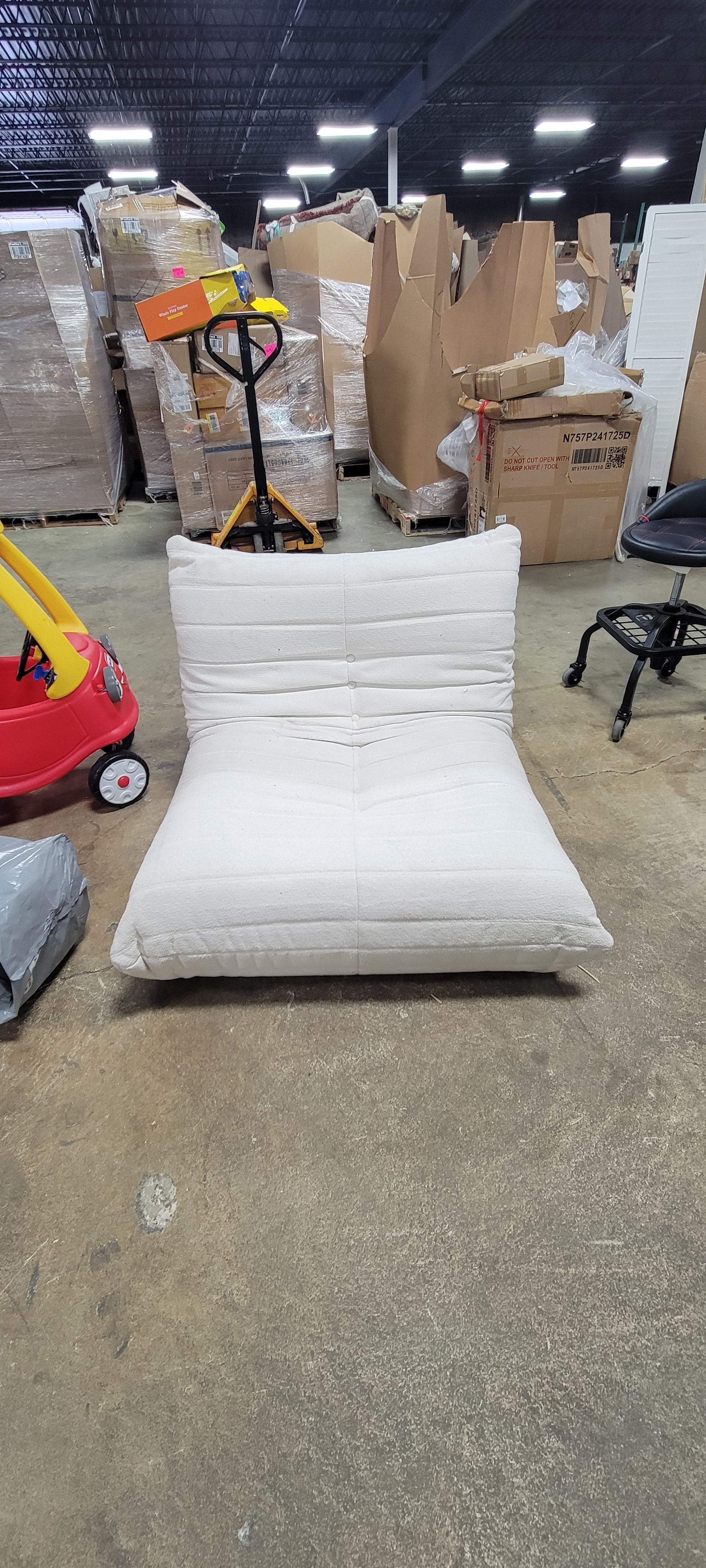 High-end Non-Compression Fireside Togo Chair