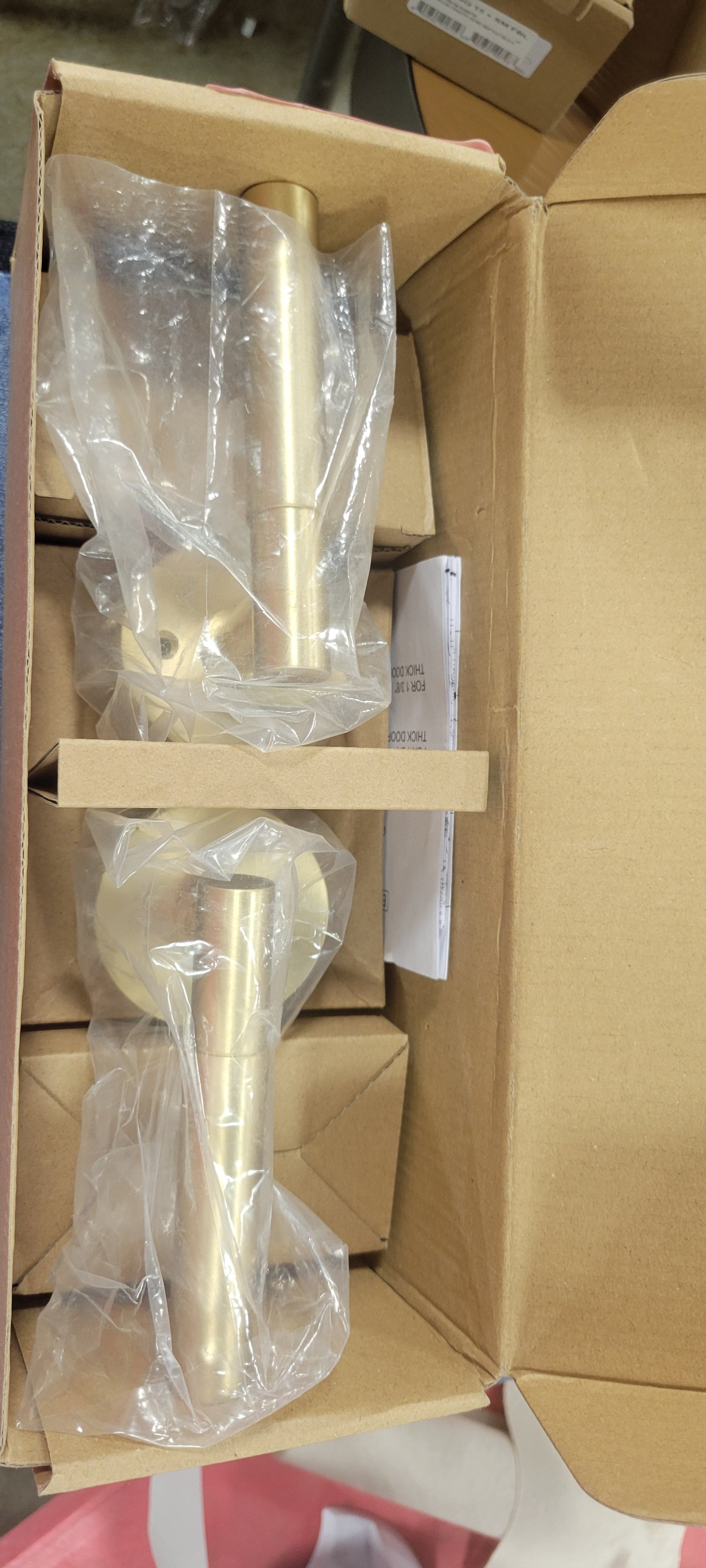 Aspra Round Passage Rosette in Satin Brass with Knurled Grip in Satin Brass