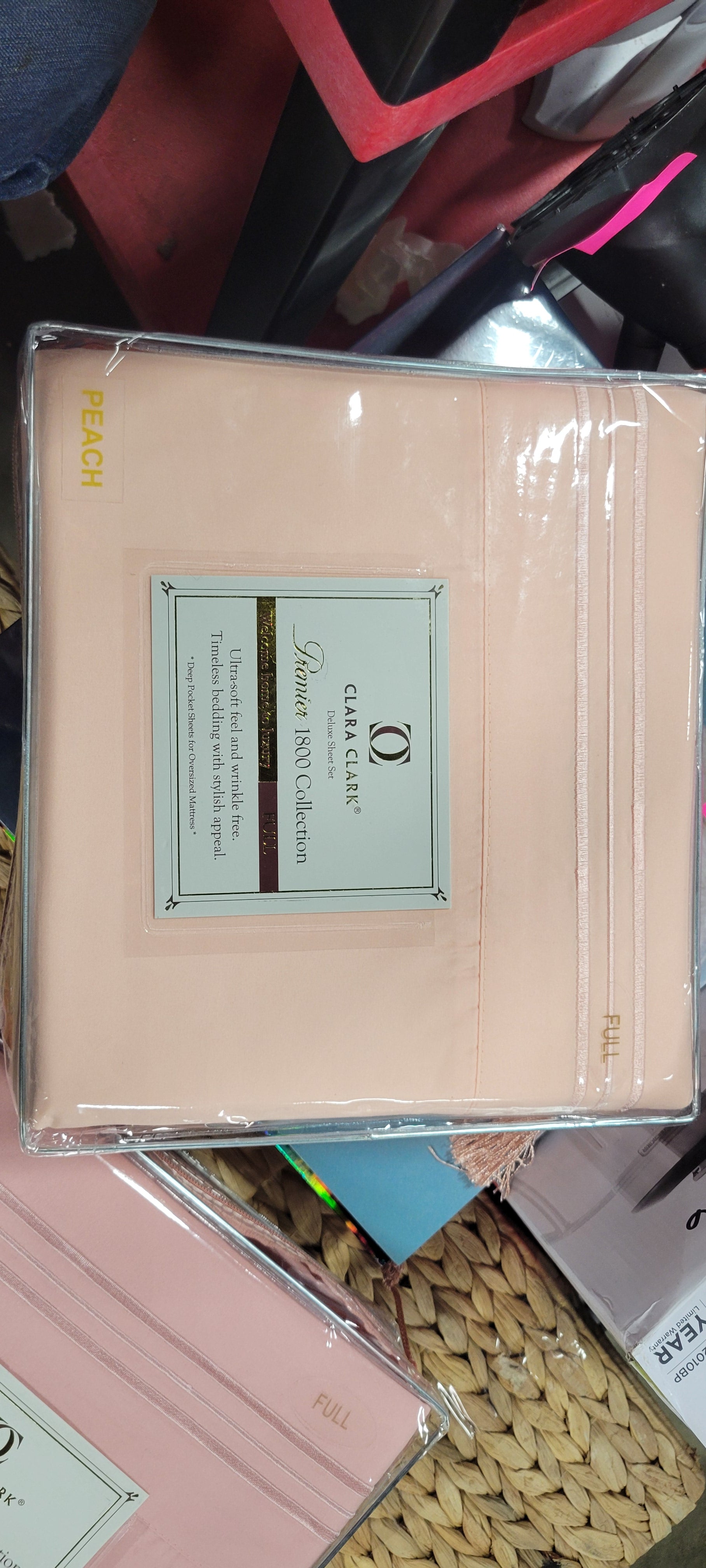 Premier 4 Piece Bed Sheet Set, Full, Peach