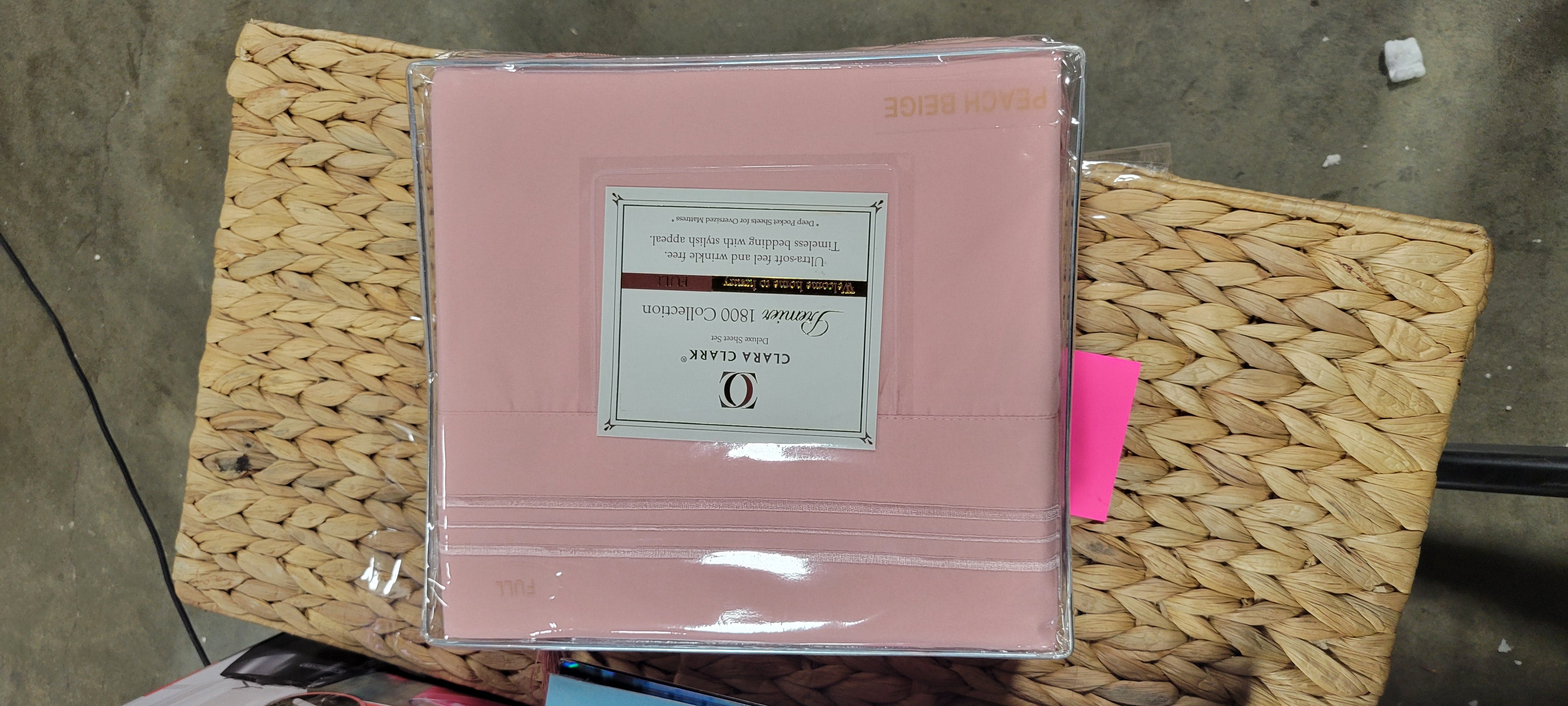 4 Piece Bed Sheet Set, Luxury Soft Full, Peach