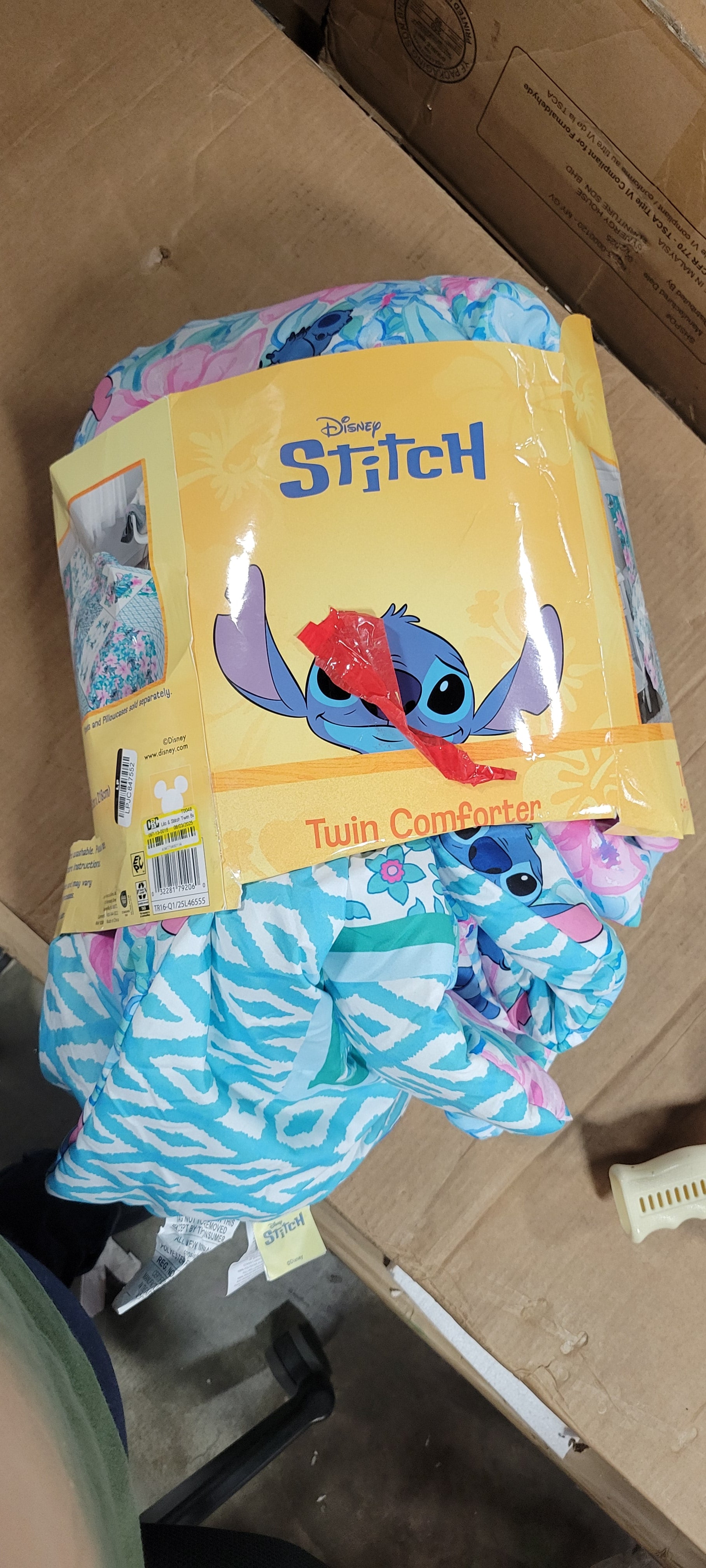 Twin Bungalow Kids' Comforter