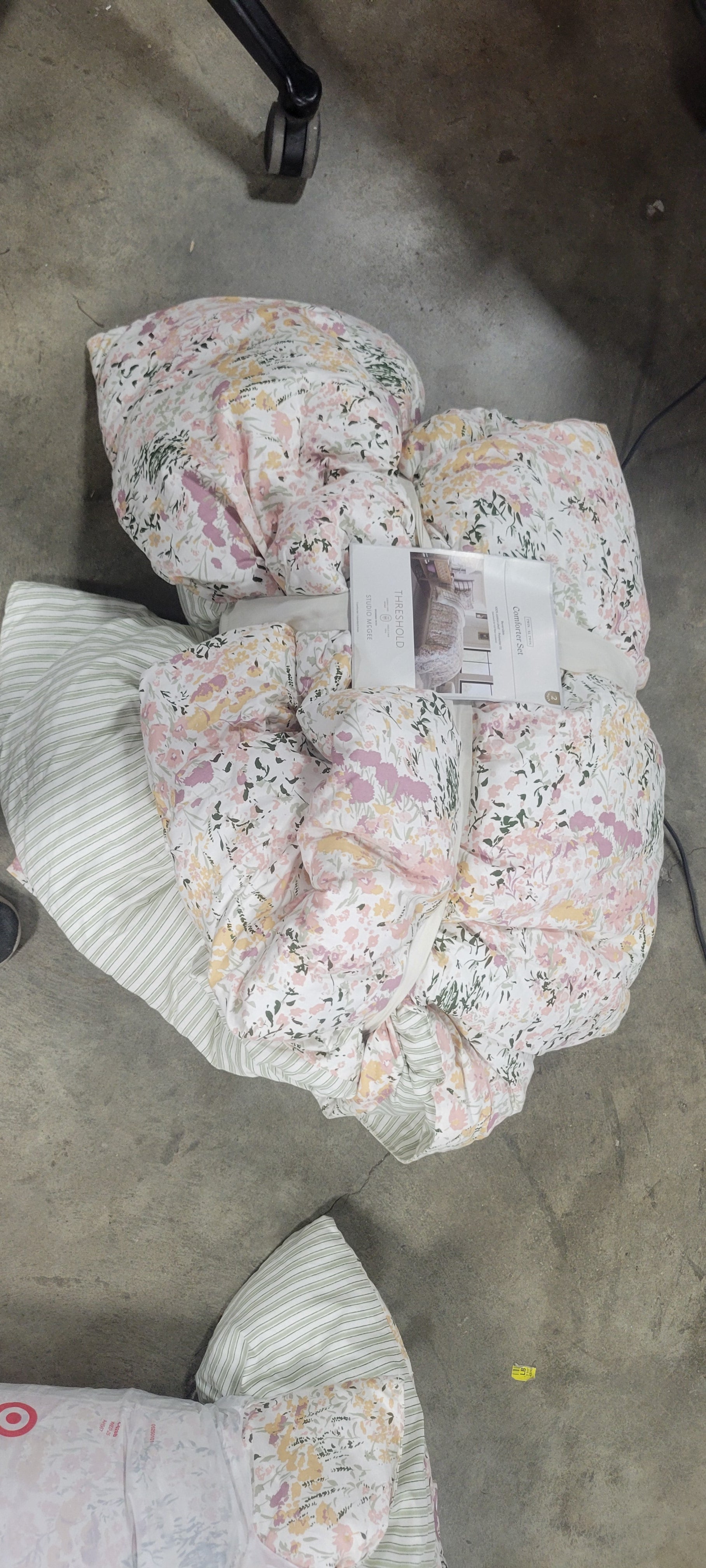 Reversible Floral and Stripe Comforter Set Pink/Green - Twin/Twin Extra Long