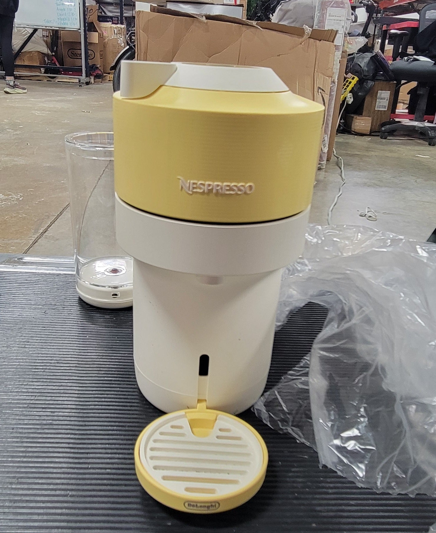 Limited-Edition Vertuo Pop+ Coffee and Espresso Maker Flavored Iced Bundle