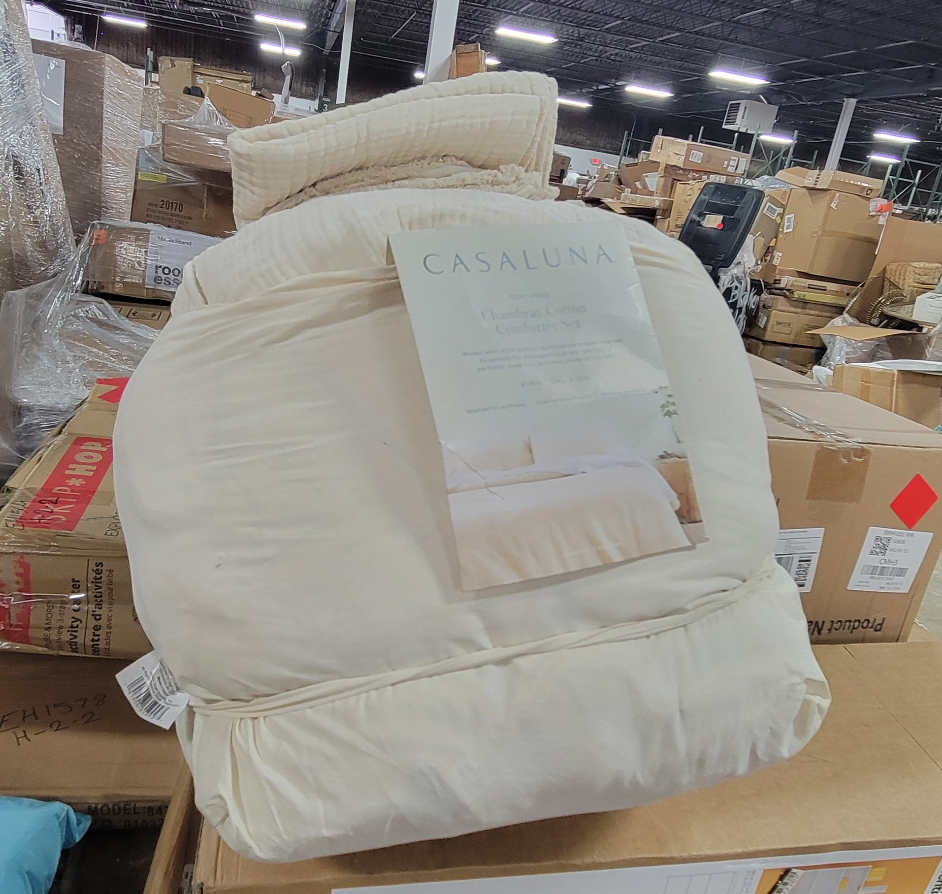 Textured Chambray Comforter & Sham Set - King/California King