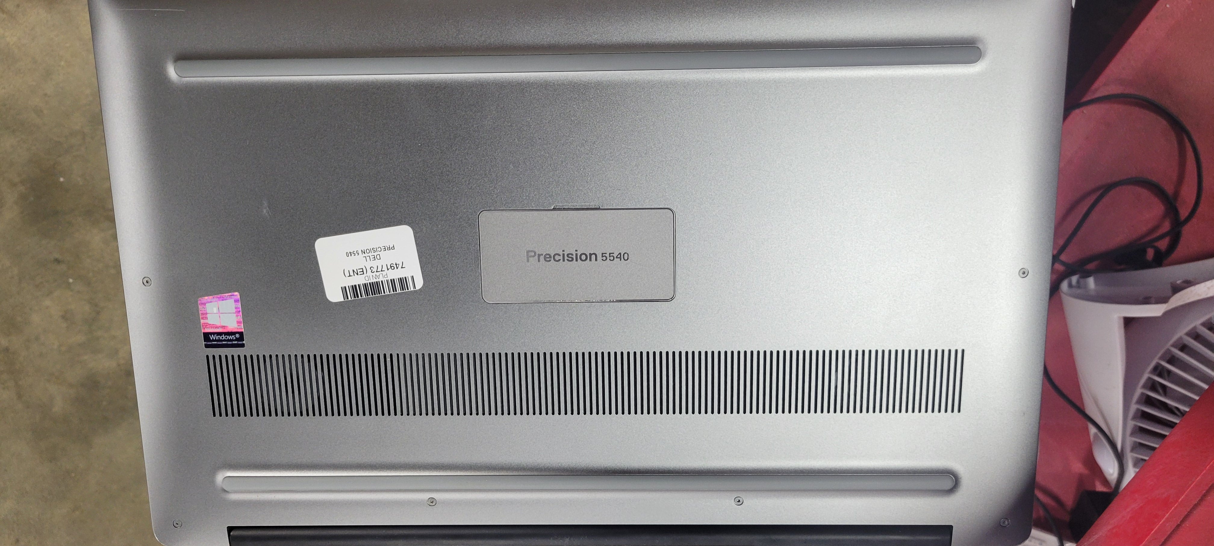 Precision 15.6" 9th Gen i7 16GB 256GB Laptop