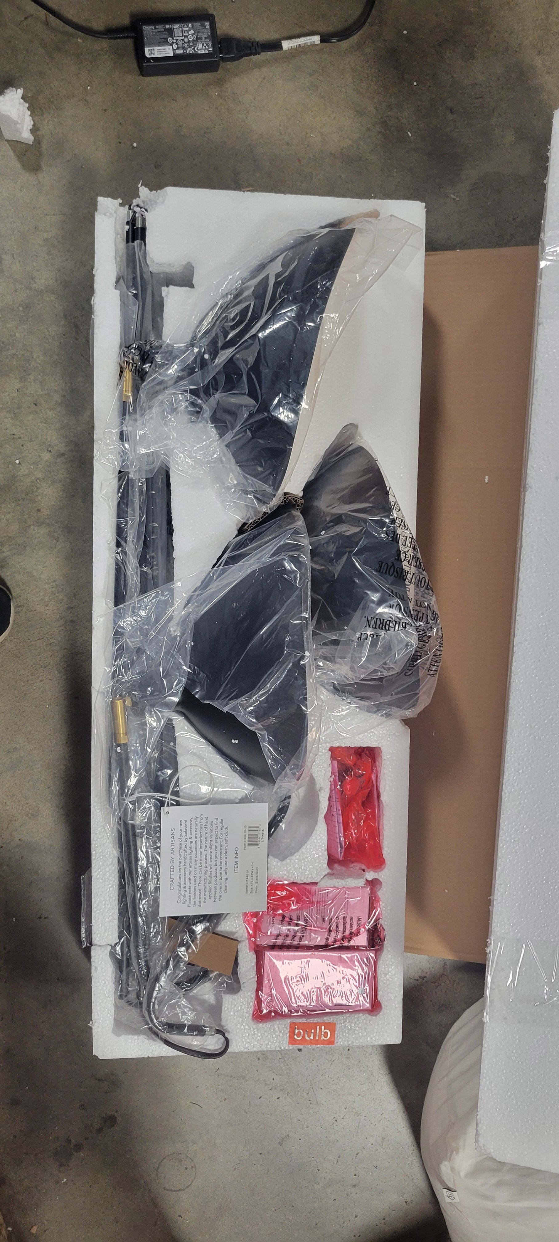 Mid-Century Modern Retro Scandinavian Black Metal/ Gold Leaf 3-light Adjustable Hanging Pendant Light