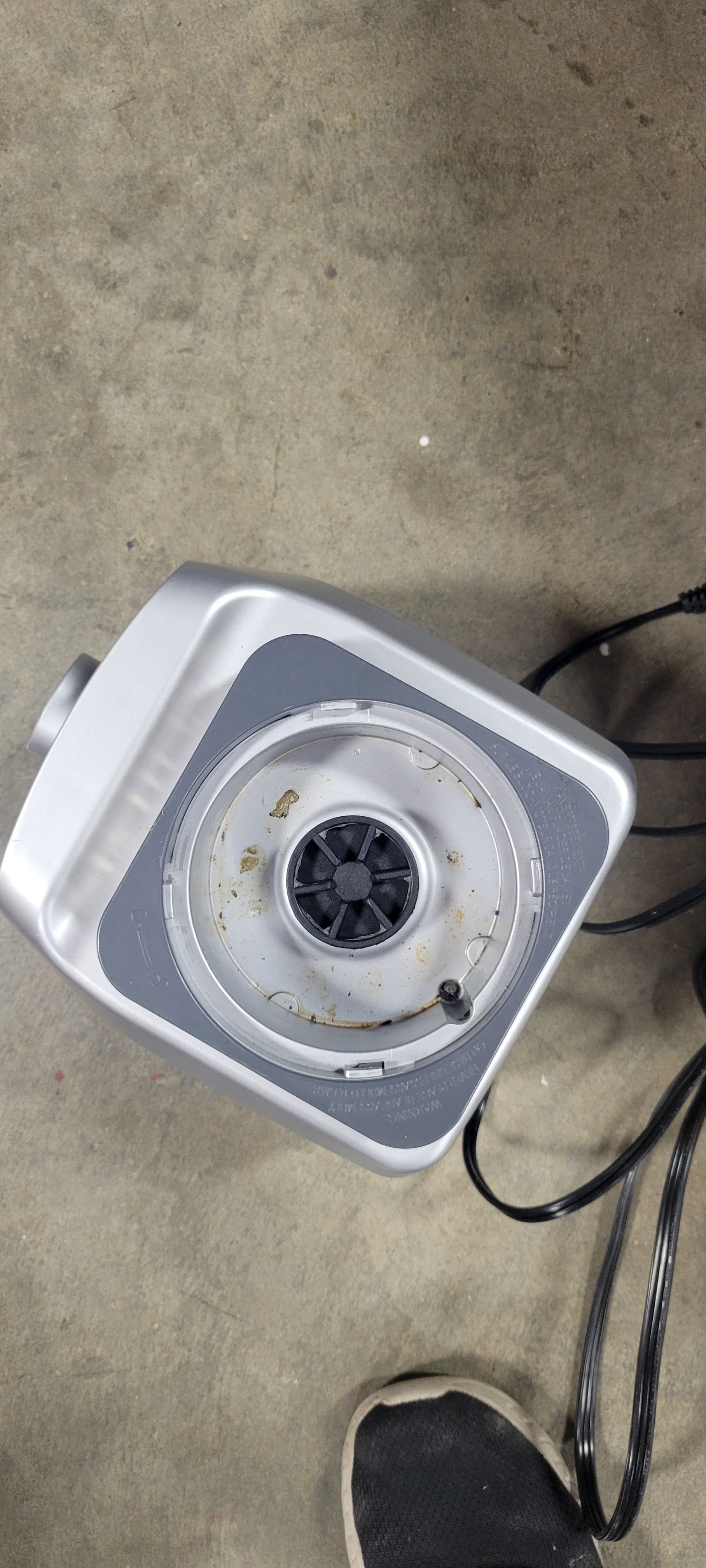 Digital Blender with 8 Total Blend Programs, 4 Speeds & Round-Plated Tamper Gray