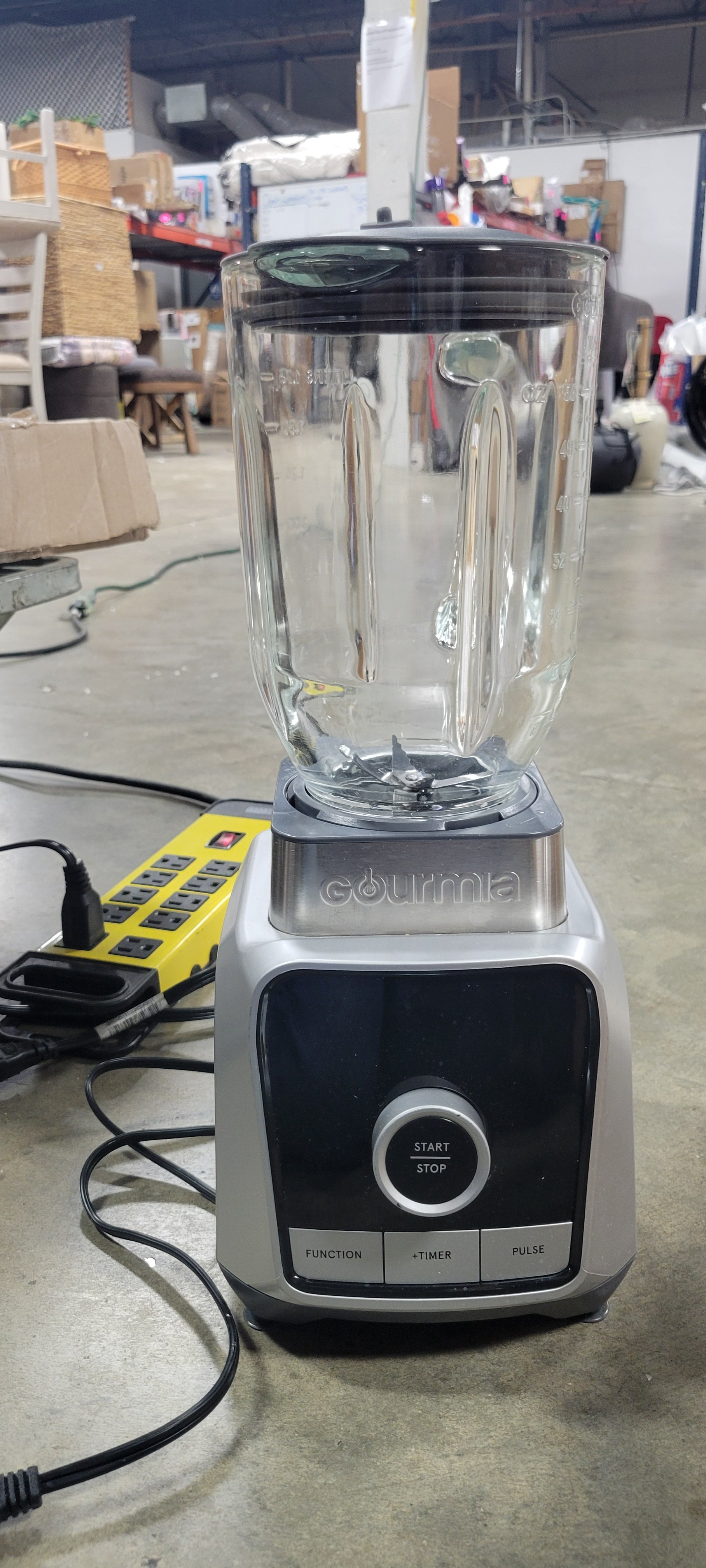 Digital Blender with 8 Total Blend Programs, 4 Speeds & Round-Plated Tamper Gray