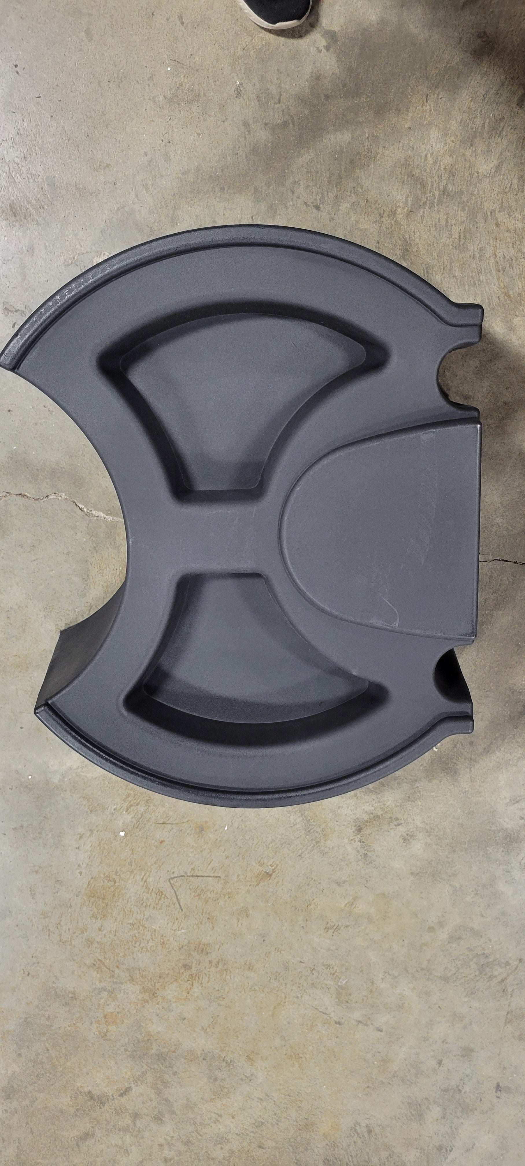 Rain Wizard Barrel Stand, Adds Optimal Room into Buckets or Pails, Black