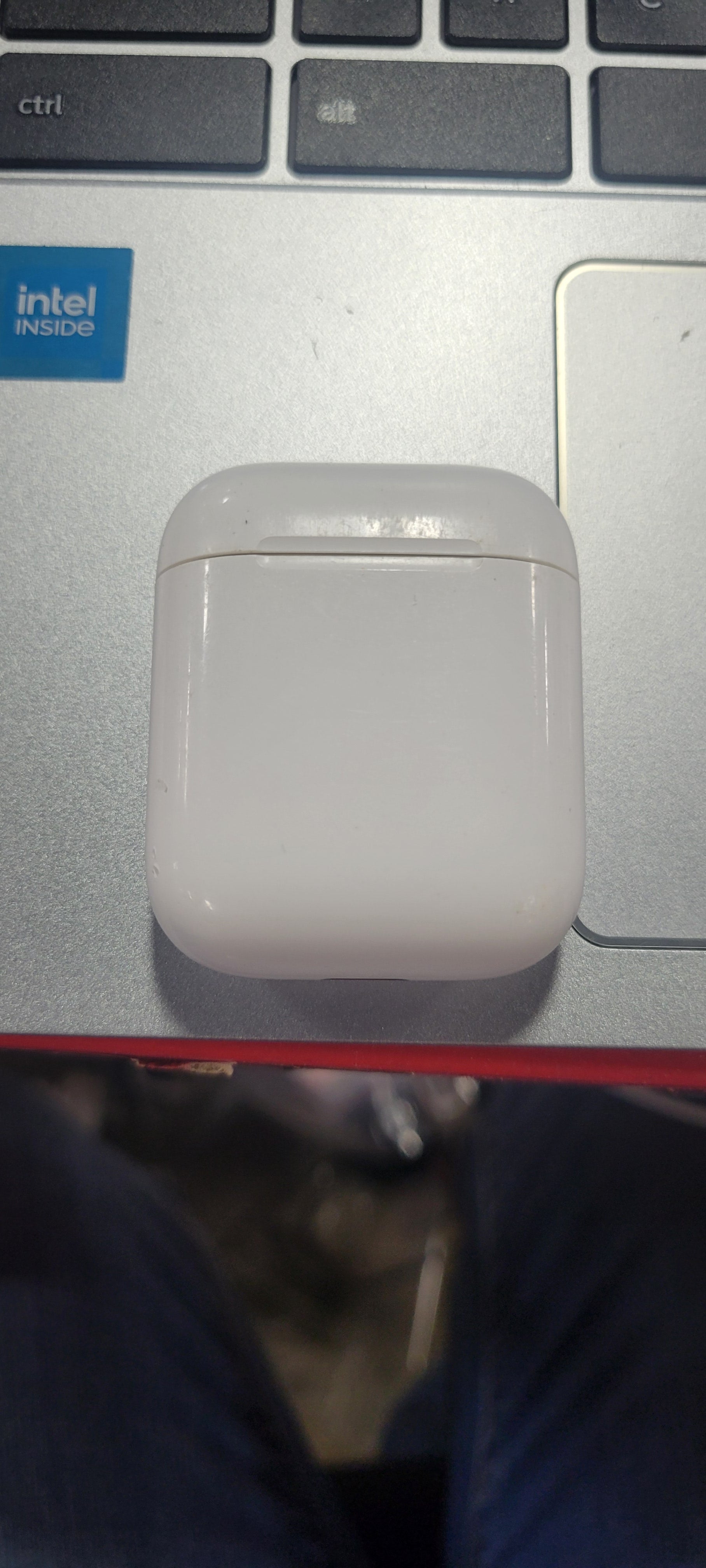 AirPods 2 with Charging Case - White