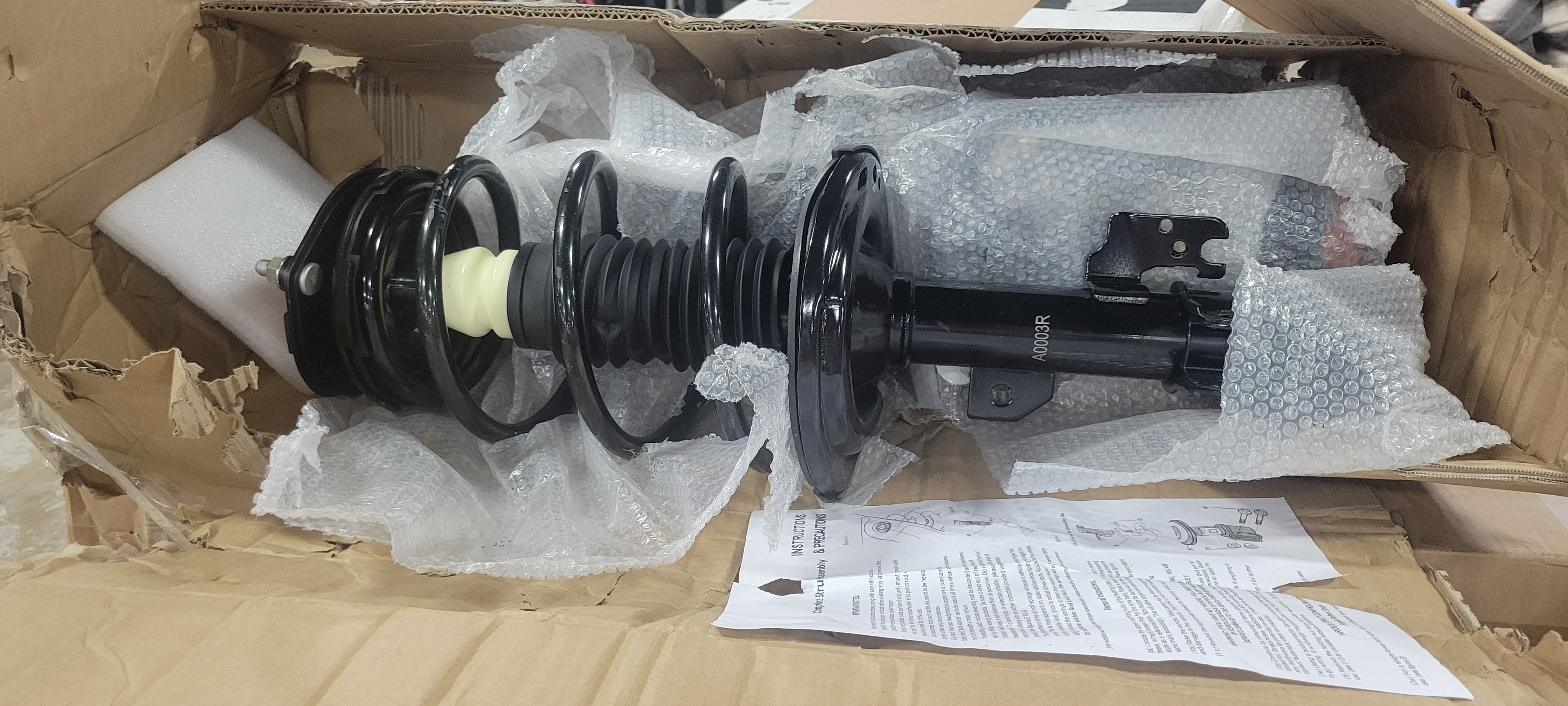 Front Shock Absorber Strut Assembly Black - Set of 2