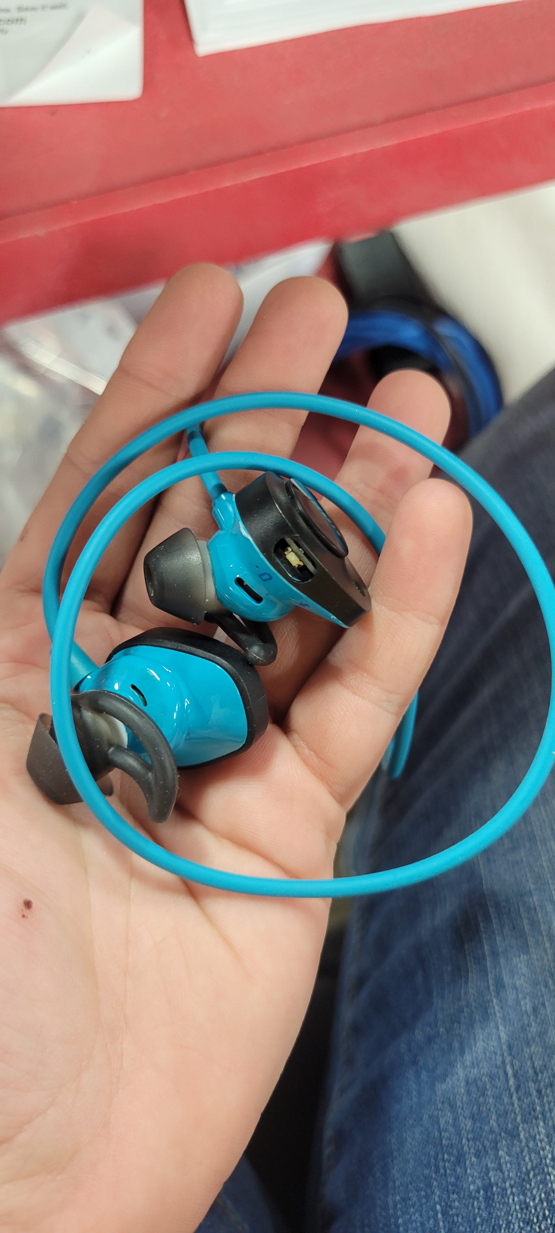 SoundSport Wireless, Sweat Resistant, in-Ear Headphones, Aqua