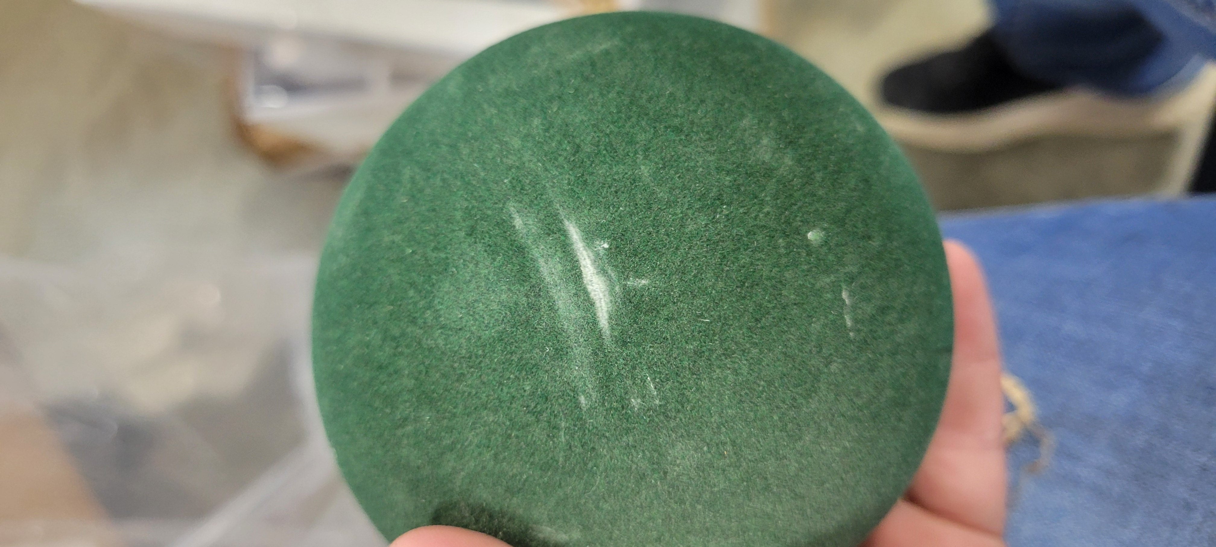 Set of 7 Flocked Velvet Christmas Tree Ornaments final cut