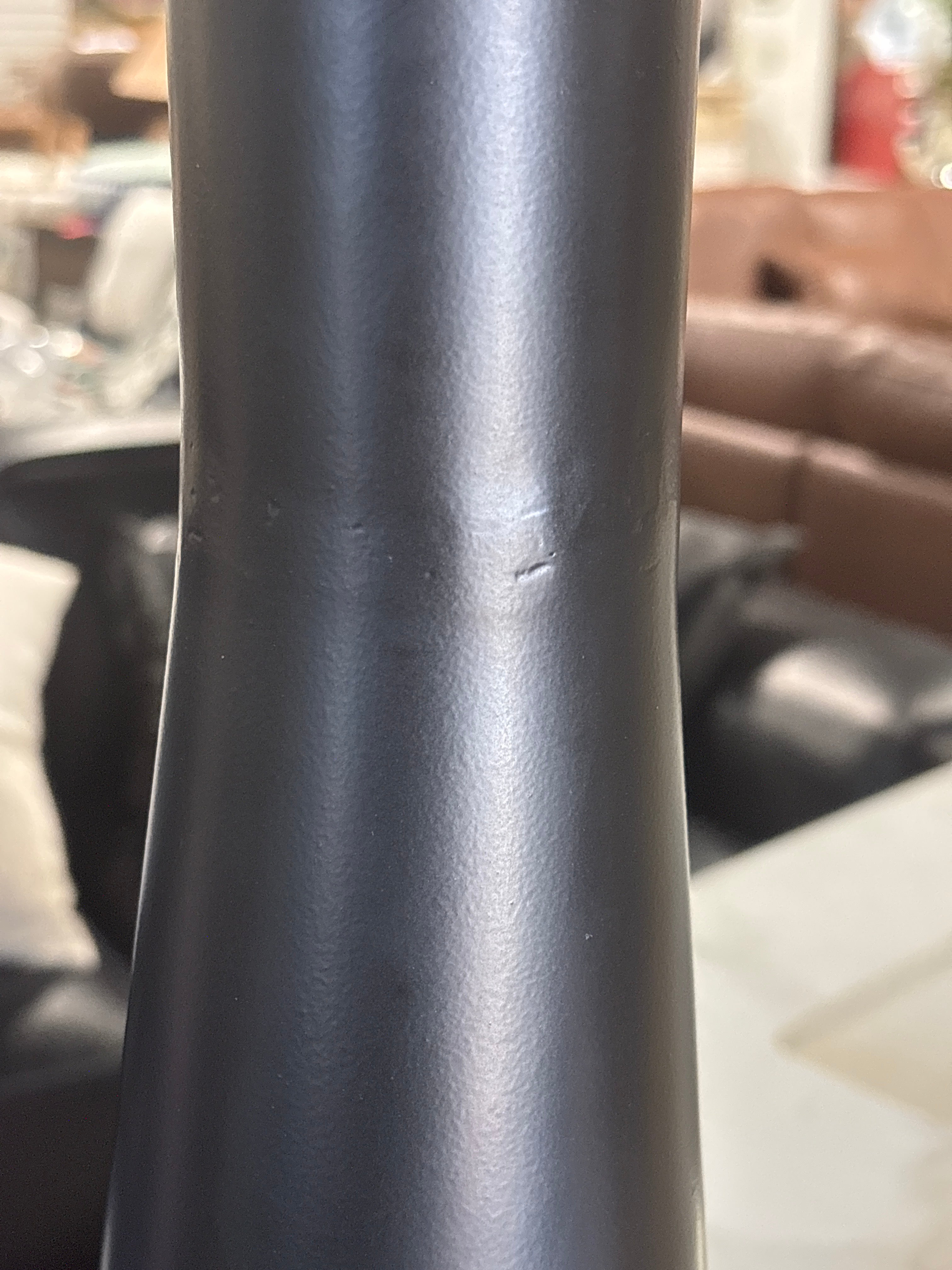 Alester Round Smooth Metal Drink Table - Black SHOWROOM ITEM