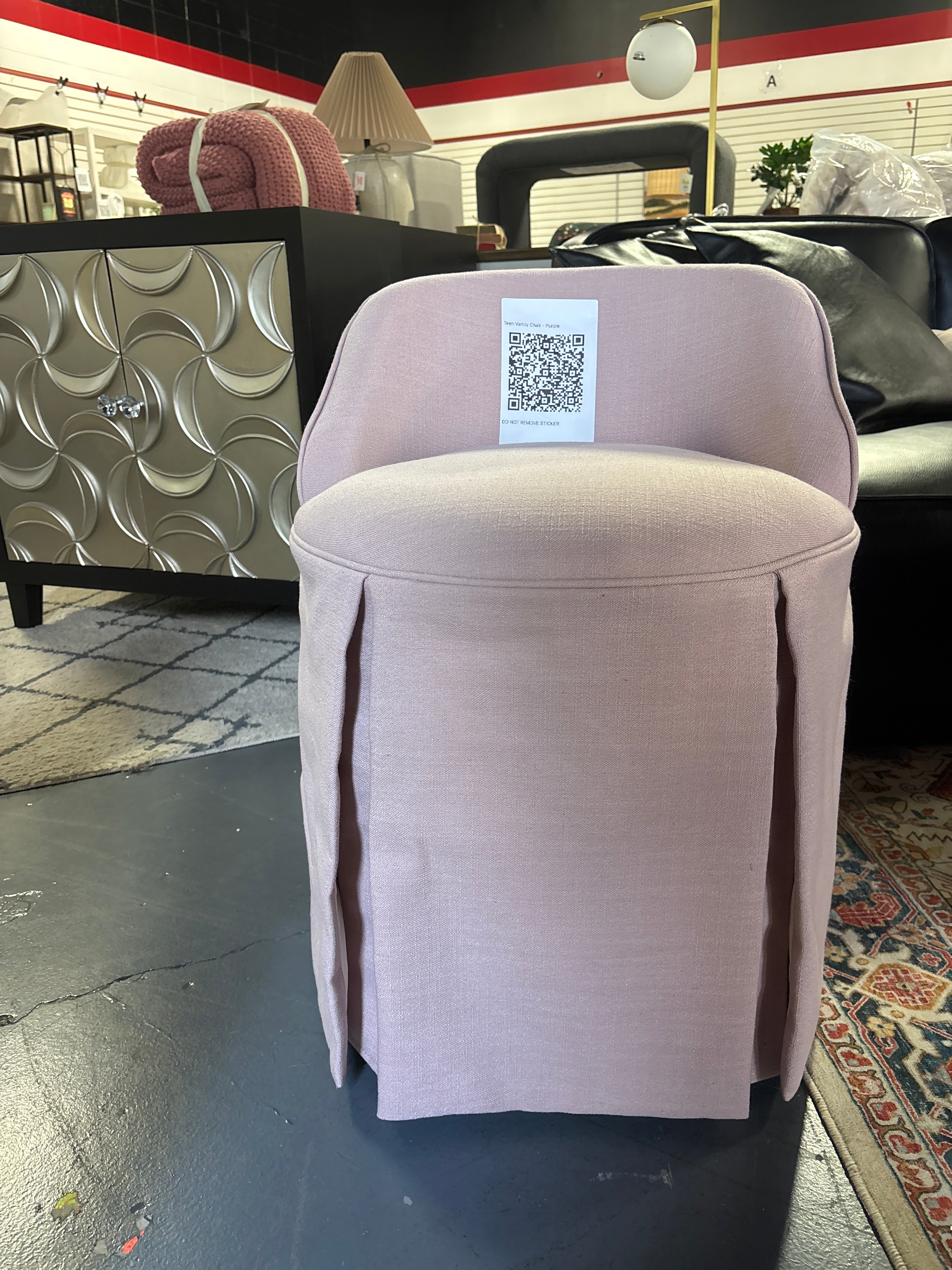 Teen Vanity Chair - Purple SHOWROOM ITEM