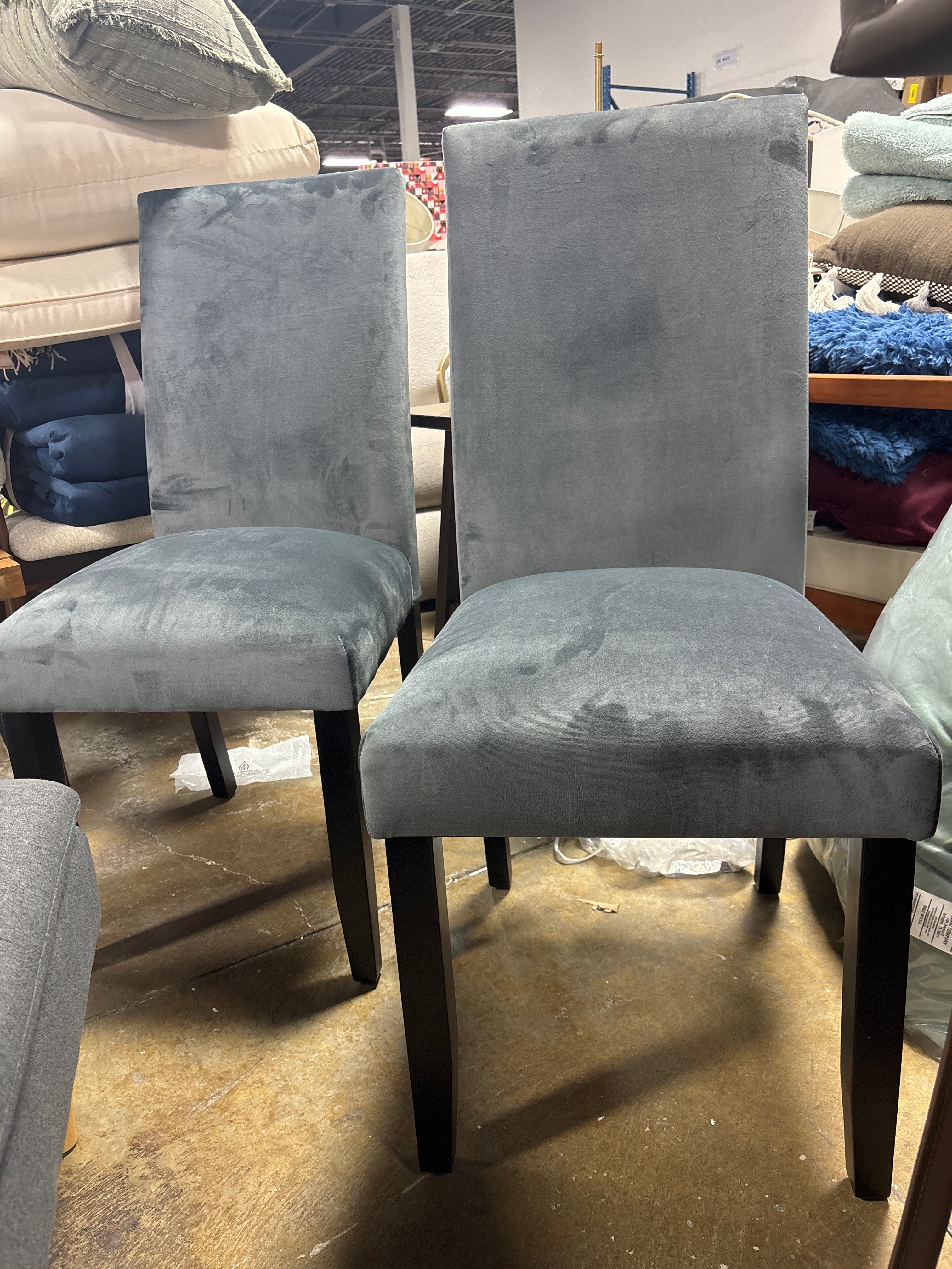 (SET OF 2) Napoli Velvet Side Chairs - Gray SHOWROOM ITEM