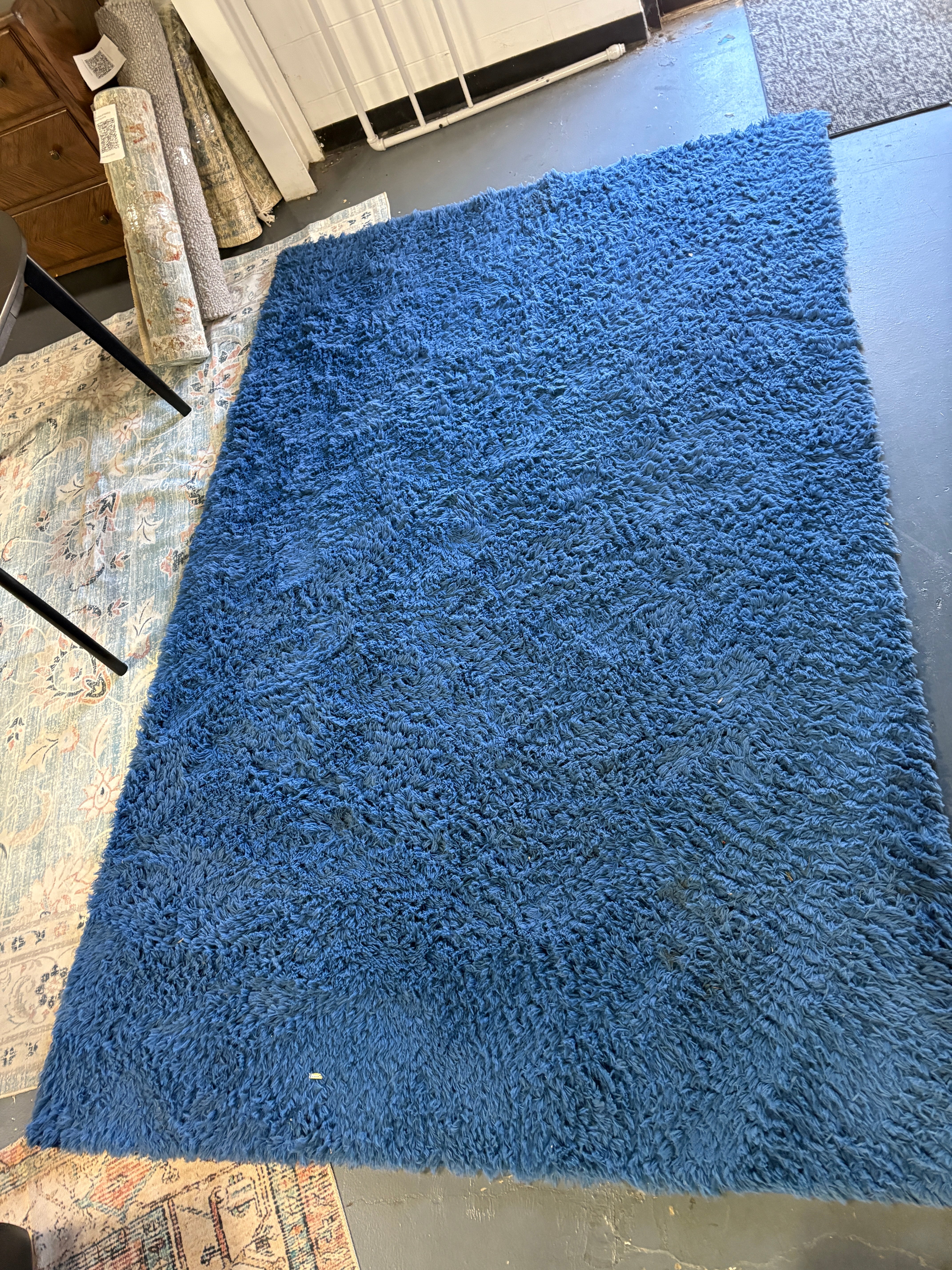 FLOOR MODEL 6x9 Blue Shag Rug SHOWROOM ITEM