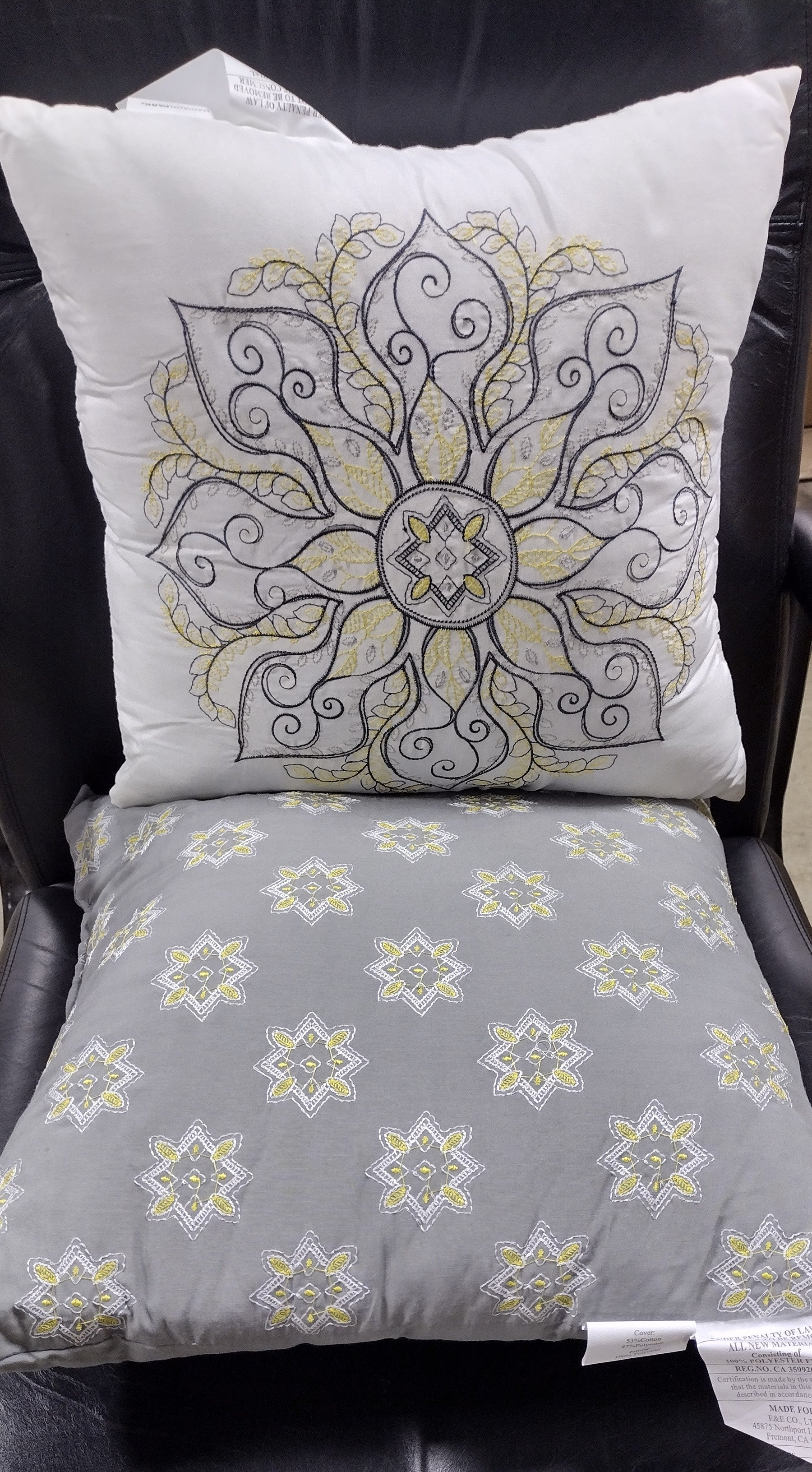 4 pc Set Cal King Comforter Set