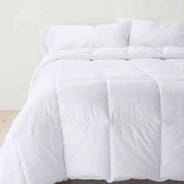 Premium Down Alternative Comforter - Full/Queen