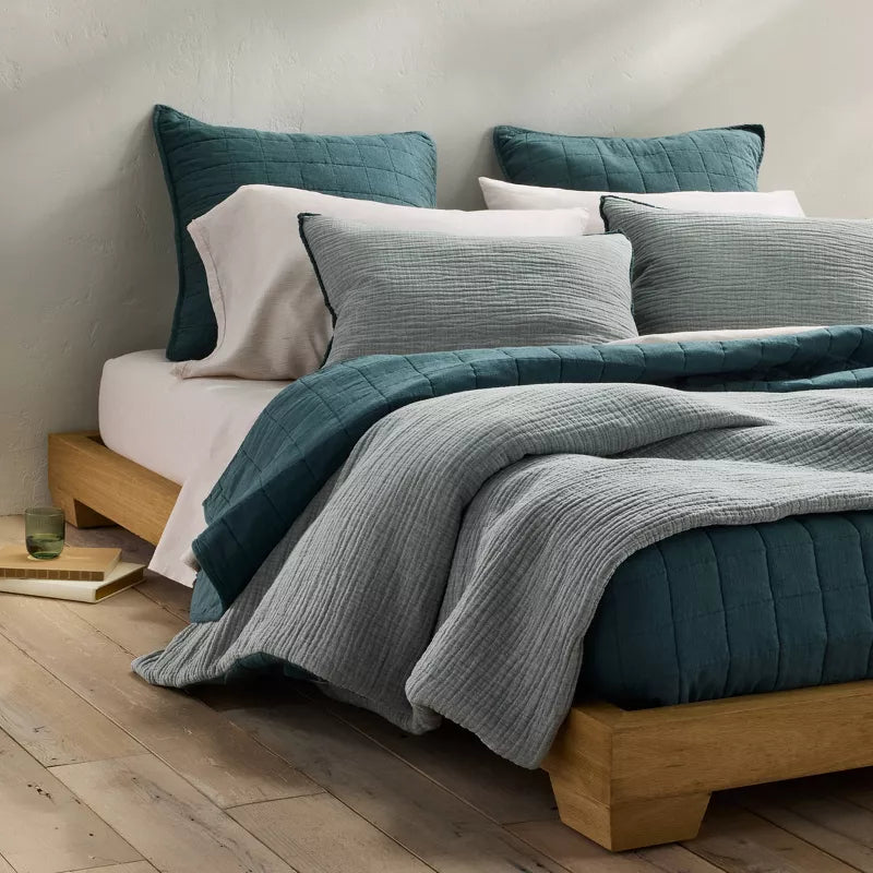 Heavyweight Linen Blend Quilt - Queen