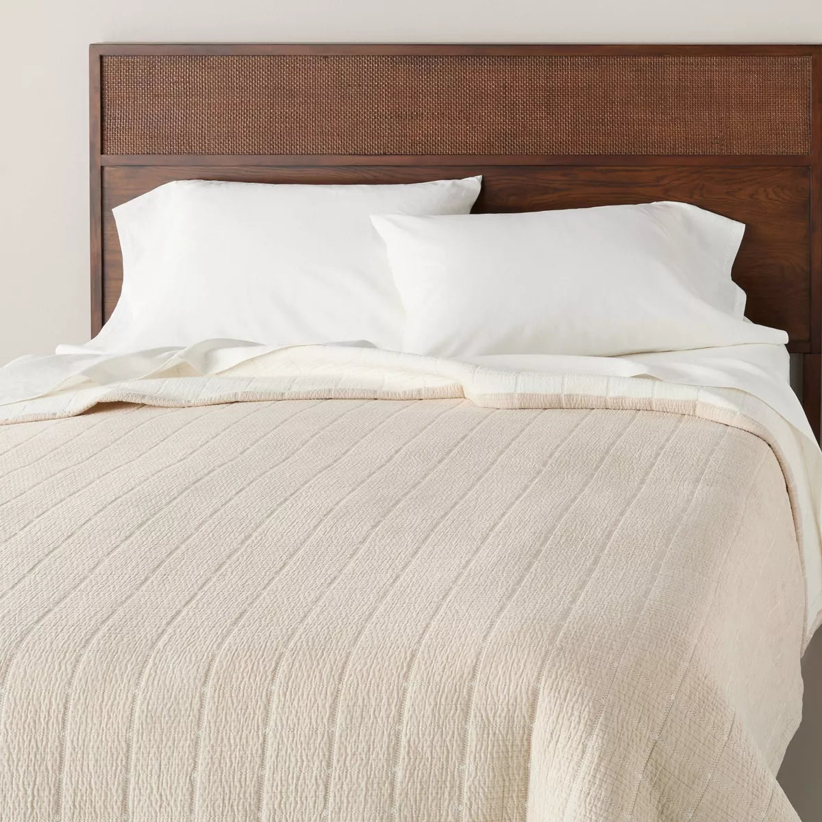 Textured Grid Coverlet Beige King