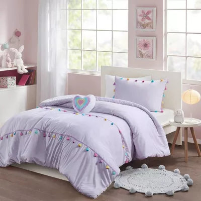 Full/Queen Jamie Tassel Comforter Set with Heart Shaped Throw Pillow Lavender