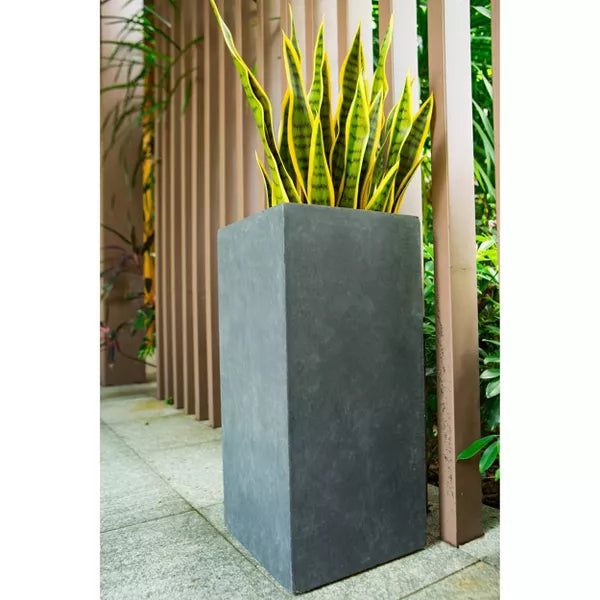 Rectangular Kante Lightweight Modern Tall Outdoor Planter Charcoal