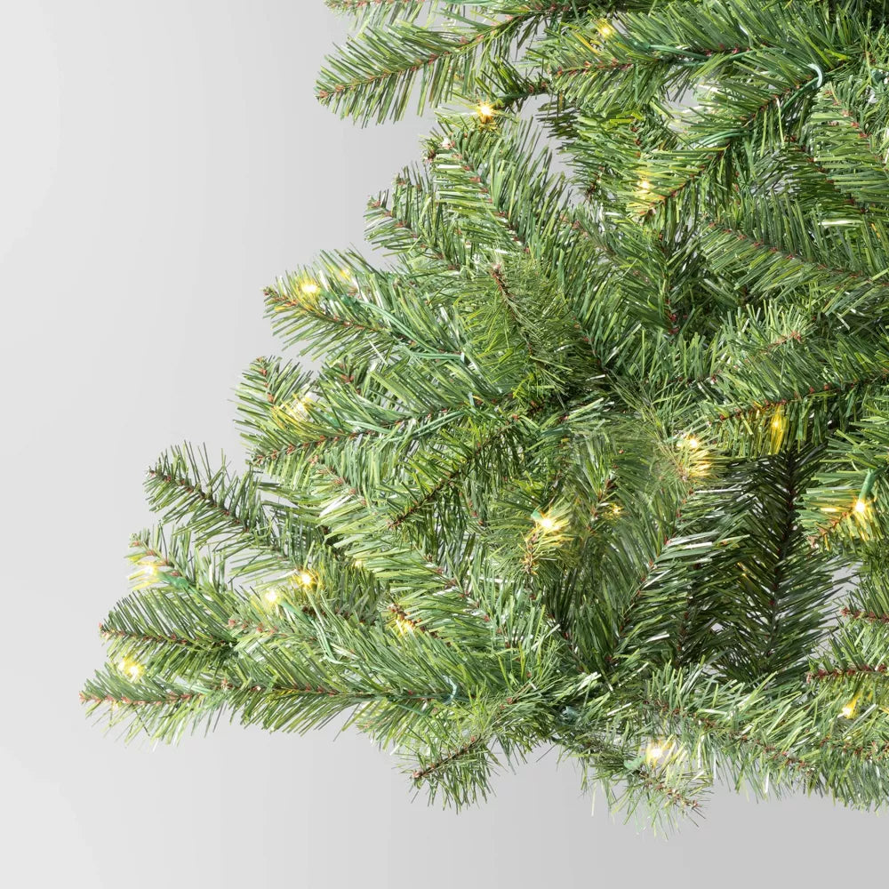 Pre-Lit LED Alberta Spruce Artificial Christmas Tree, final cut