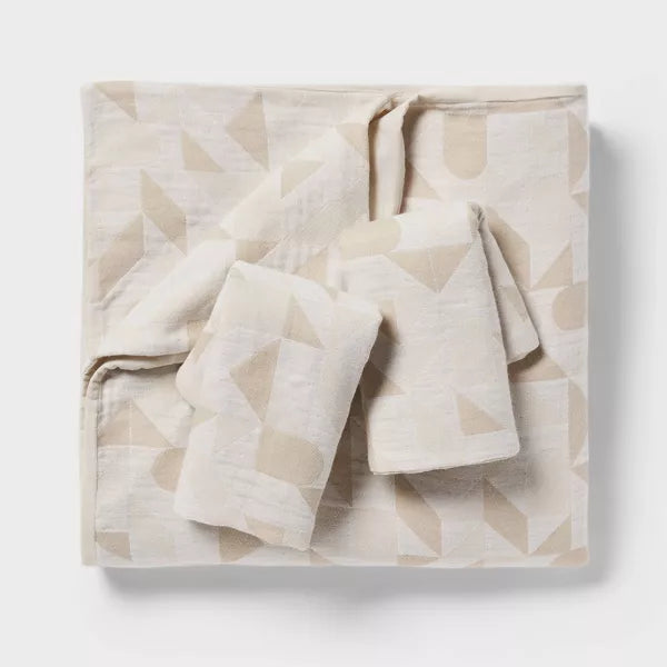 Geo Matelasse Duvet Cover and Sham Set - King
