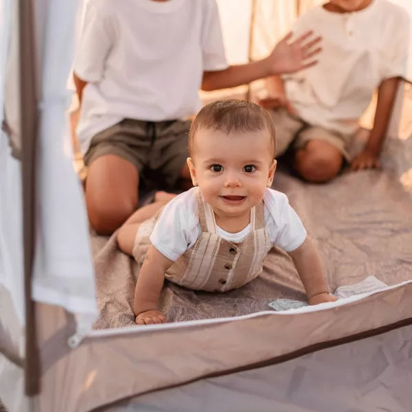 Go With Me Deluxe Playard Villa Tent