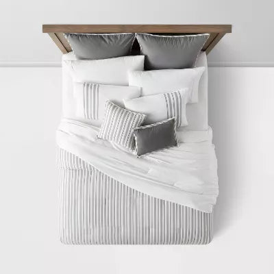 8pc Reversible Classic Stripe Comforter Set Gray/White - Queen