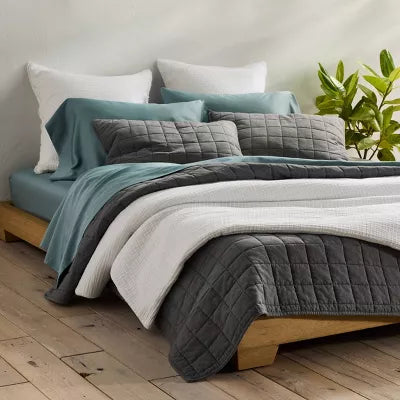 Heavyweight Linen Blend Quilt - King
