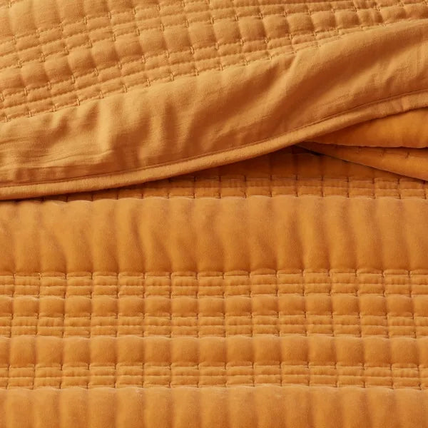 Full/Queen Lofty Velvet Quilt Dark Gold - Machine Washable, OEKO-TEX Certified, Polyester Fill