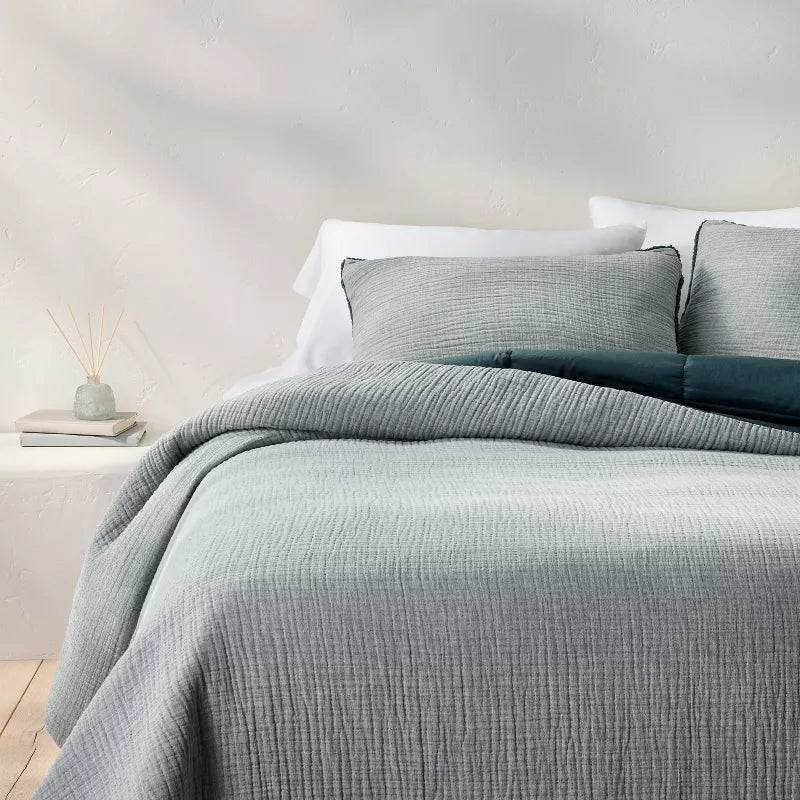 Textured Chambray Comforter - Full/Queen