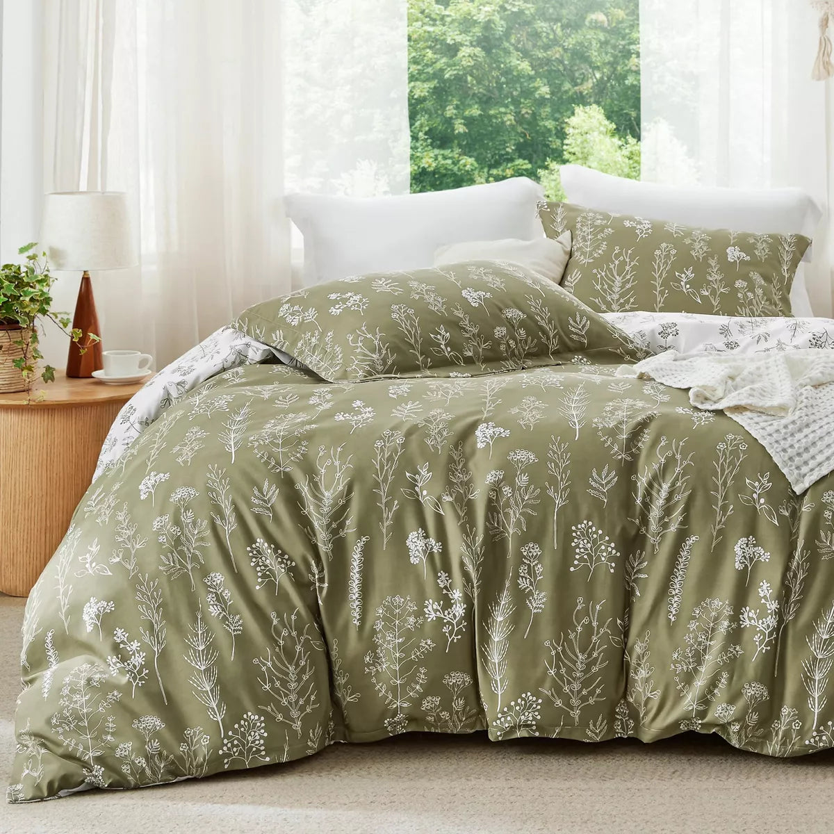 Comforter Set, 3-Piece Soft Reversible Floral Bedding Queen