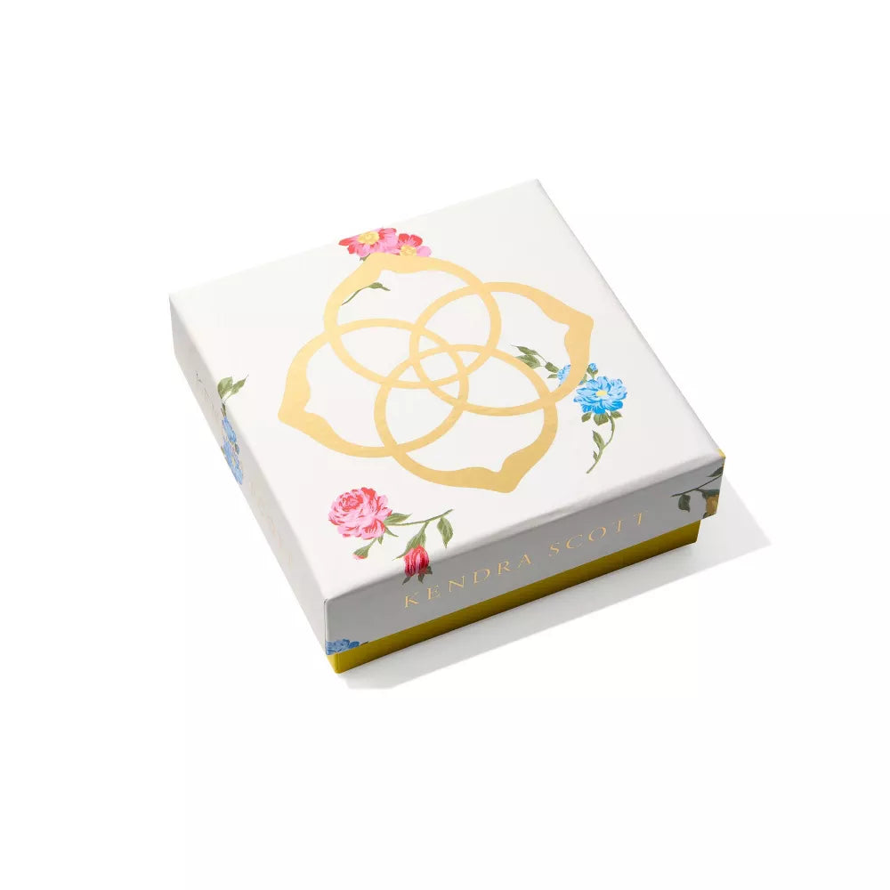 Cassie Pendant Necklace