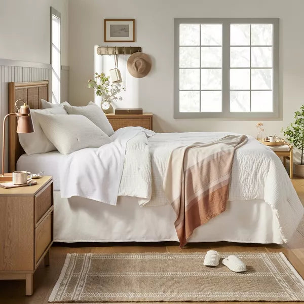 Border Plaid Handmade Jute Woven Area Rug Natural/Cream