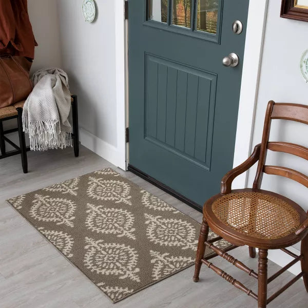 Washable Paisley Tufted Rug 2'6"x4'