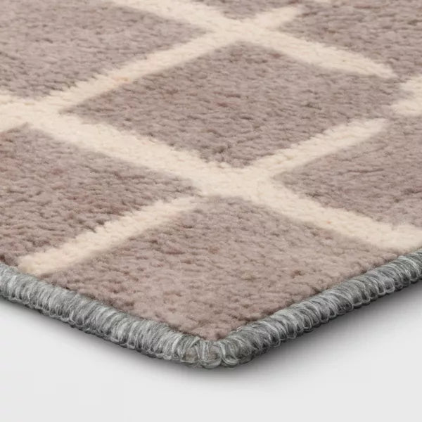 4'x5'6" Washable Small Checkered Area Rug Gray