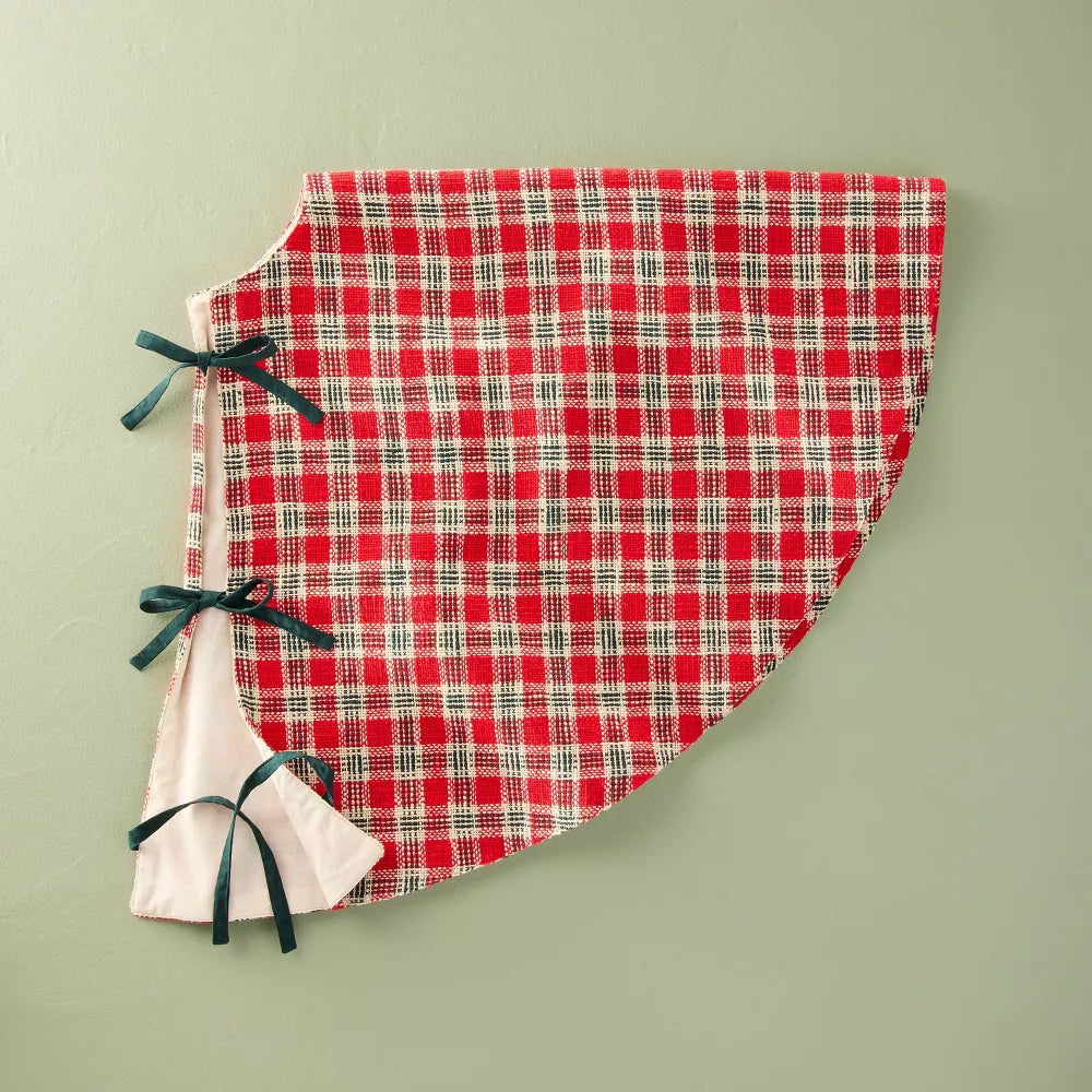 Plaid Chunky Woven Tree Skirt Vintage Red final cut
