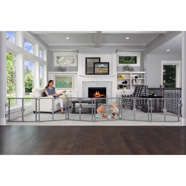 2-in-1 Play Yard and Baby Gate