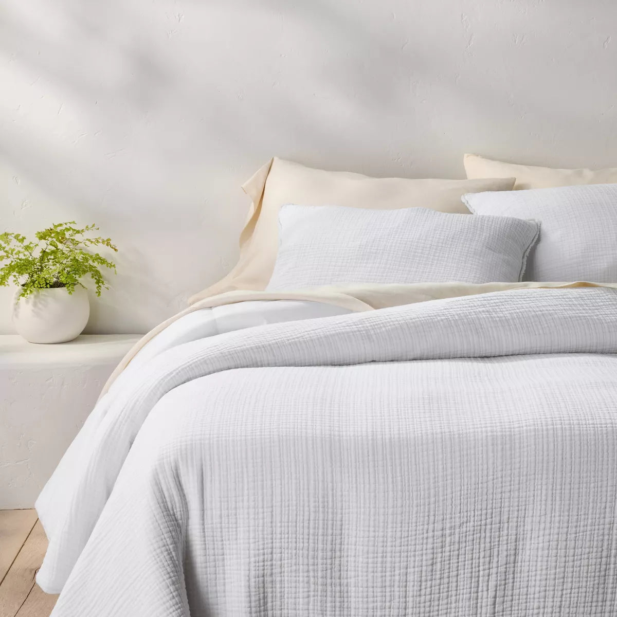 Textured Chambray Comforter - King