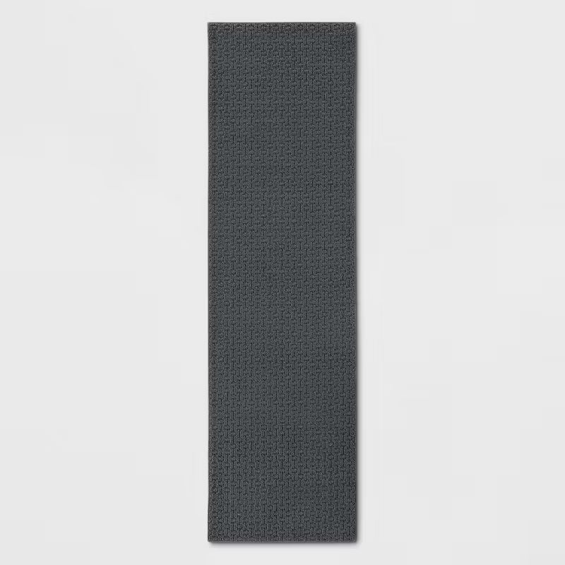 Washable Solid Machine Tufted Rug - 2'X7'