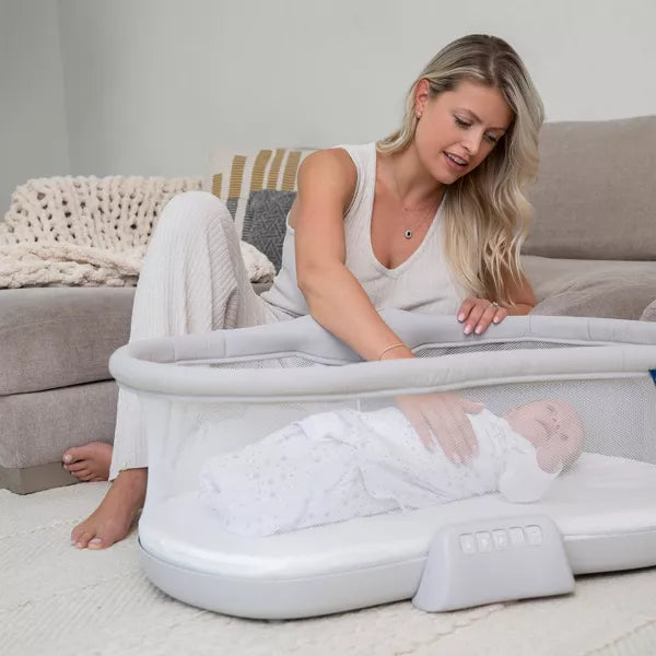 BassiNest Soothing Swivel Sleeper